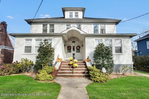 Photo of 257 Bryant Avenue #2l, Staten Island, NY 10306 (MLS # 1163599)