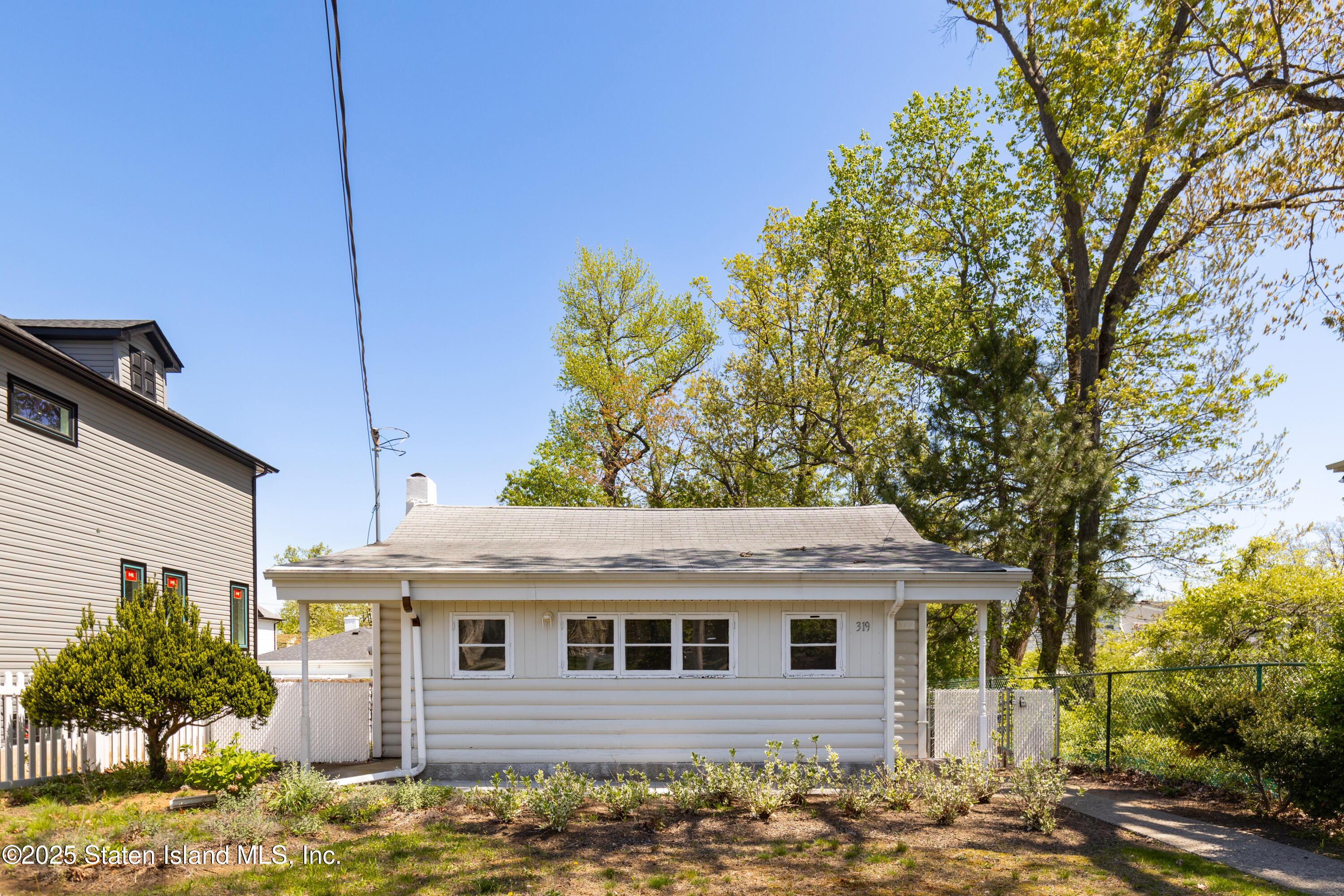 1491 Alamo Street #D, Las Cruces, New Mexico image 1