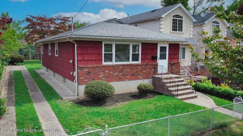 Photo of 55 Walker Street, Staten Island, NY 10302 (MLS # 1161748)