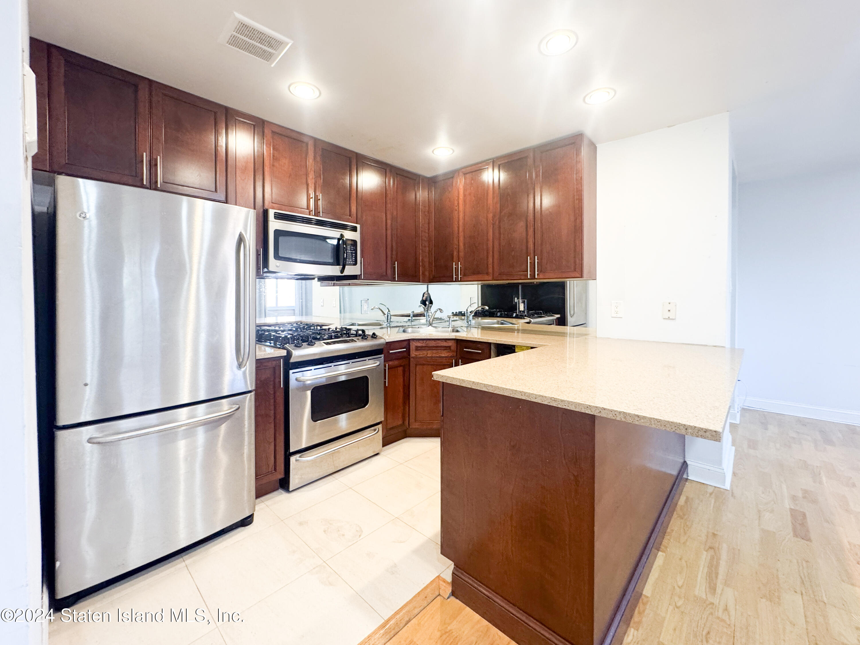 1306 Rockland Avenue #2D, Staten Island, New York image 5