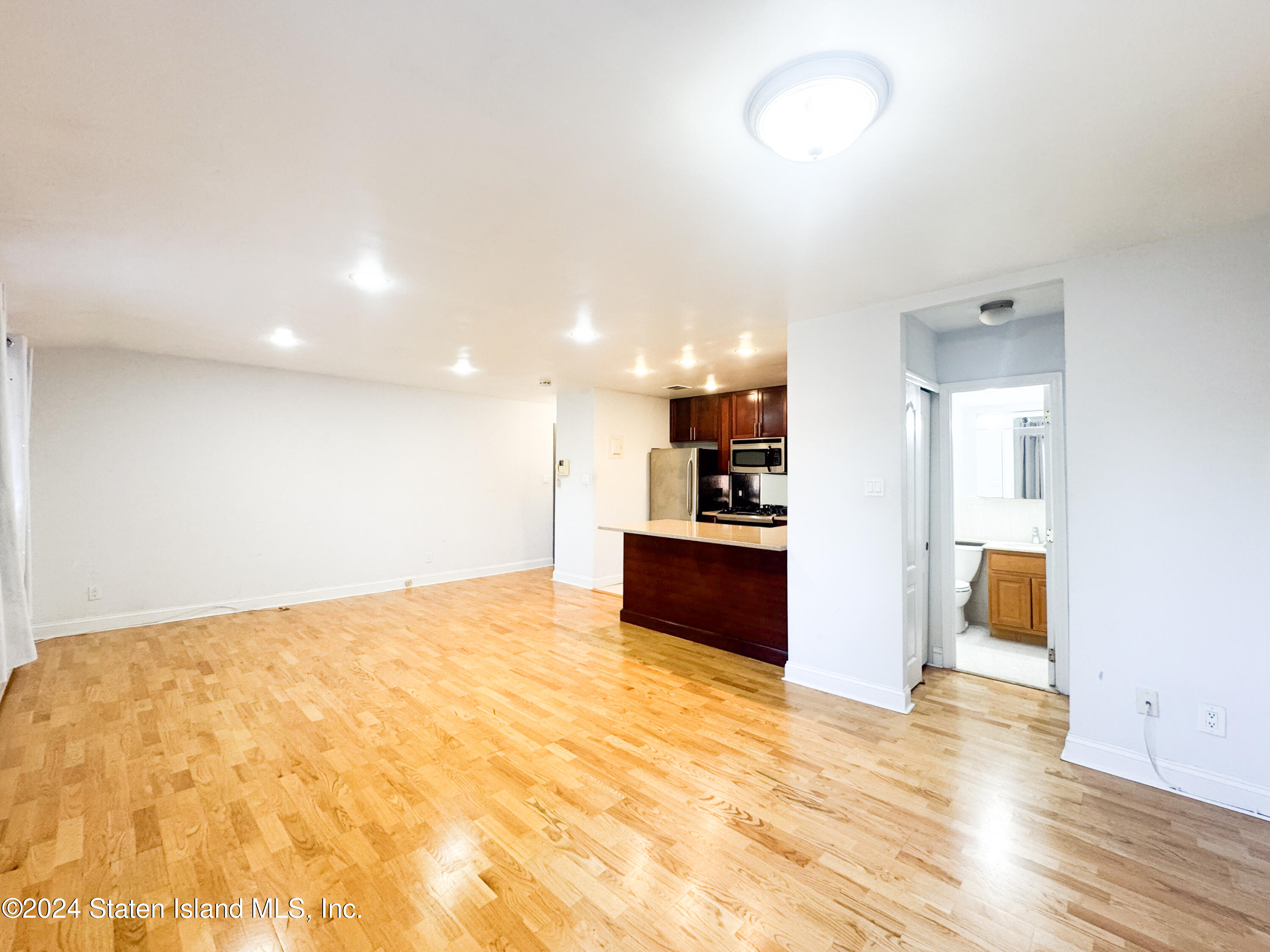 1306 Rockland Avenue #2D, Staten Island, New York image 8