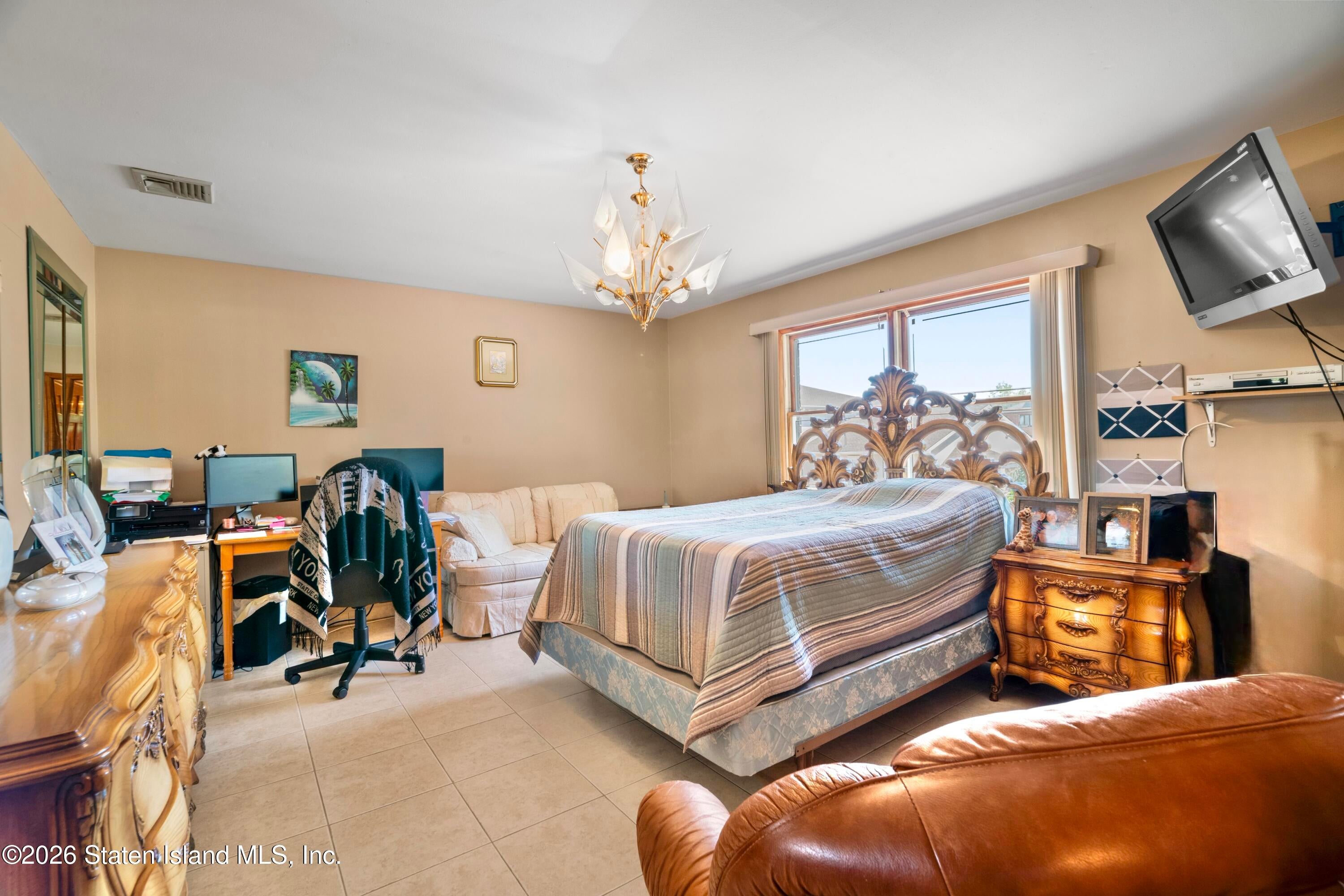30 Alverson Loop, Staten Island, NY, 10309, USA, 5 Bedrooms Bedrooms, ,6 BathroomsBathrooms,Residential,Pending,30 Alverson Loop,2602735