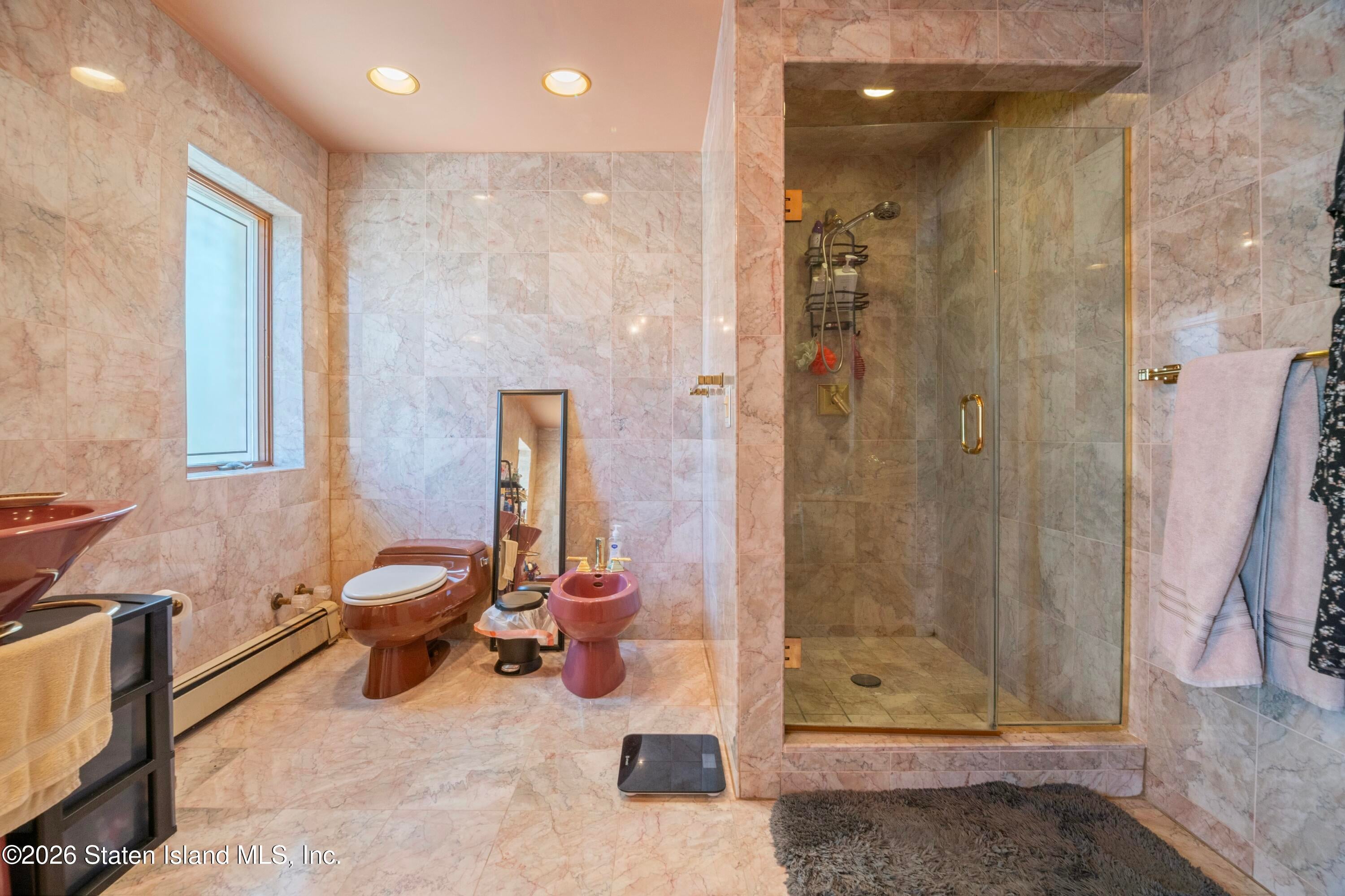 30 Alverson Loop, Staten Island, NY, 10309, USA, 5 Bedrooms Bedrooms, ,6 BathroomsBathrooms,Residential,Pending,30 Alverson Loop,2602735