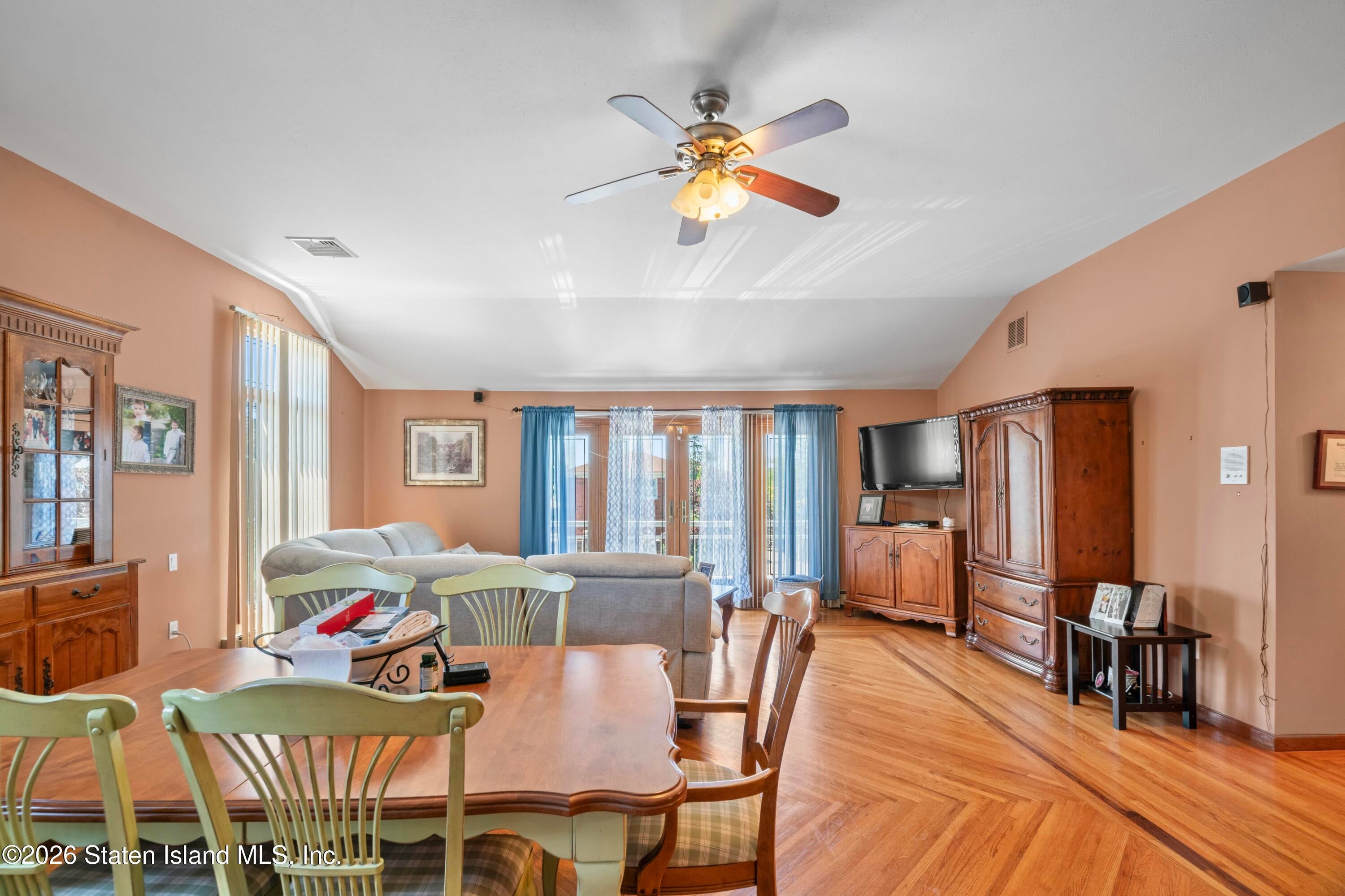 30 Alverson Loop, Staten Island, NY, 10309, USA, 5 Bedrooms Bedrooms, ,6 BathroomsBathrooms,Residential,Pending,30 Alverson Loop,2602735
