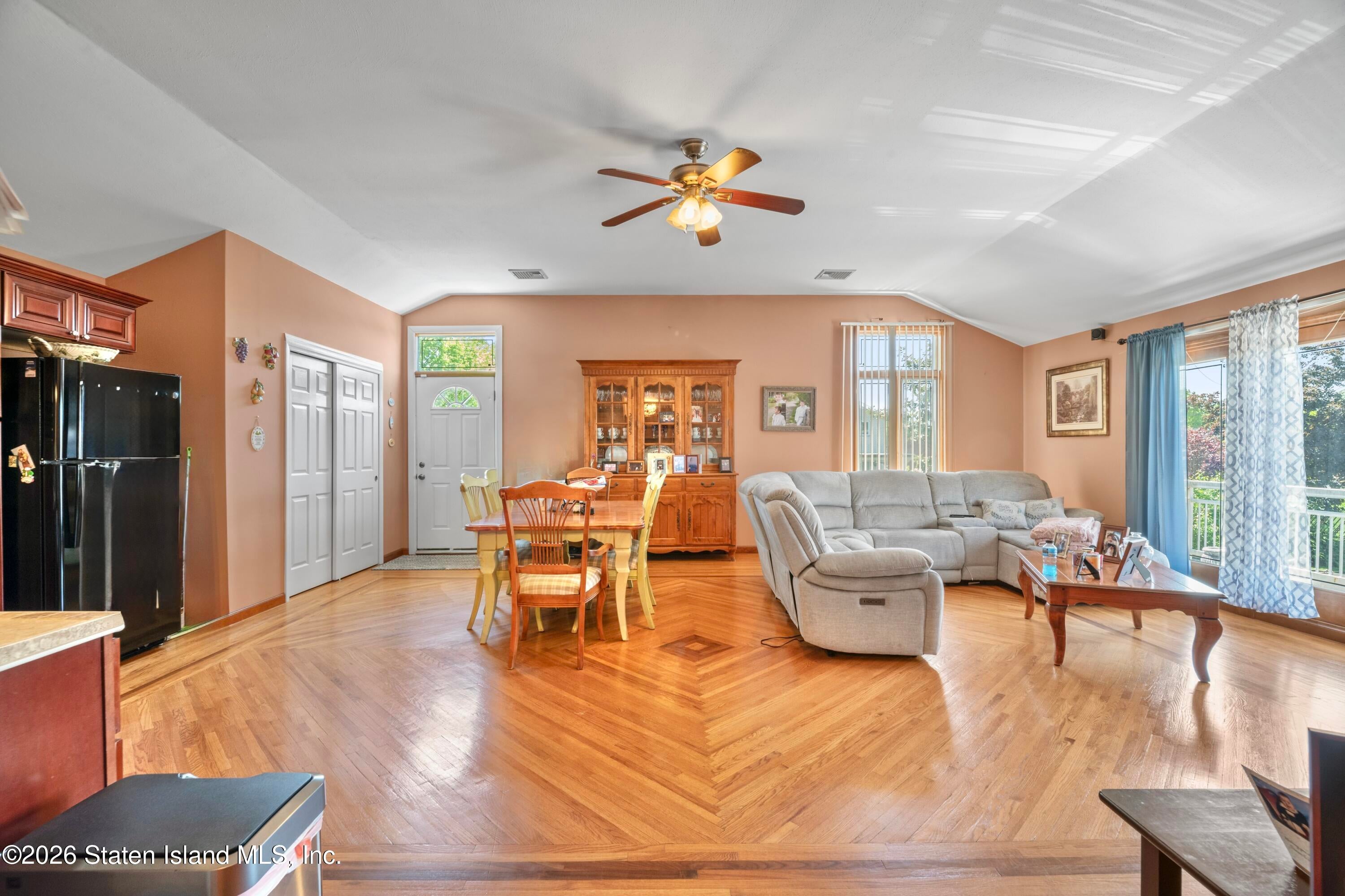 30 Alverson Loop, Staten Island, NY, 10309, USA, 5 Bedrooms Bedrooms, ,6 BathroomsBathrooms,Residential,Pending,30 Alverson Loop,2602735