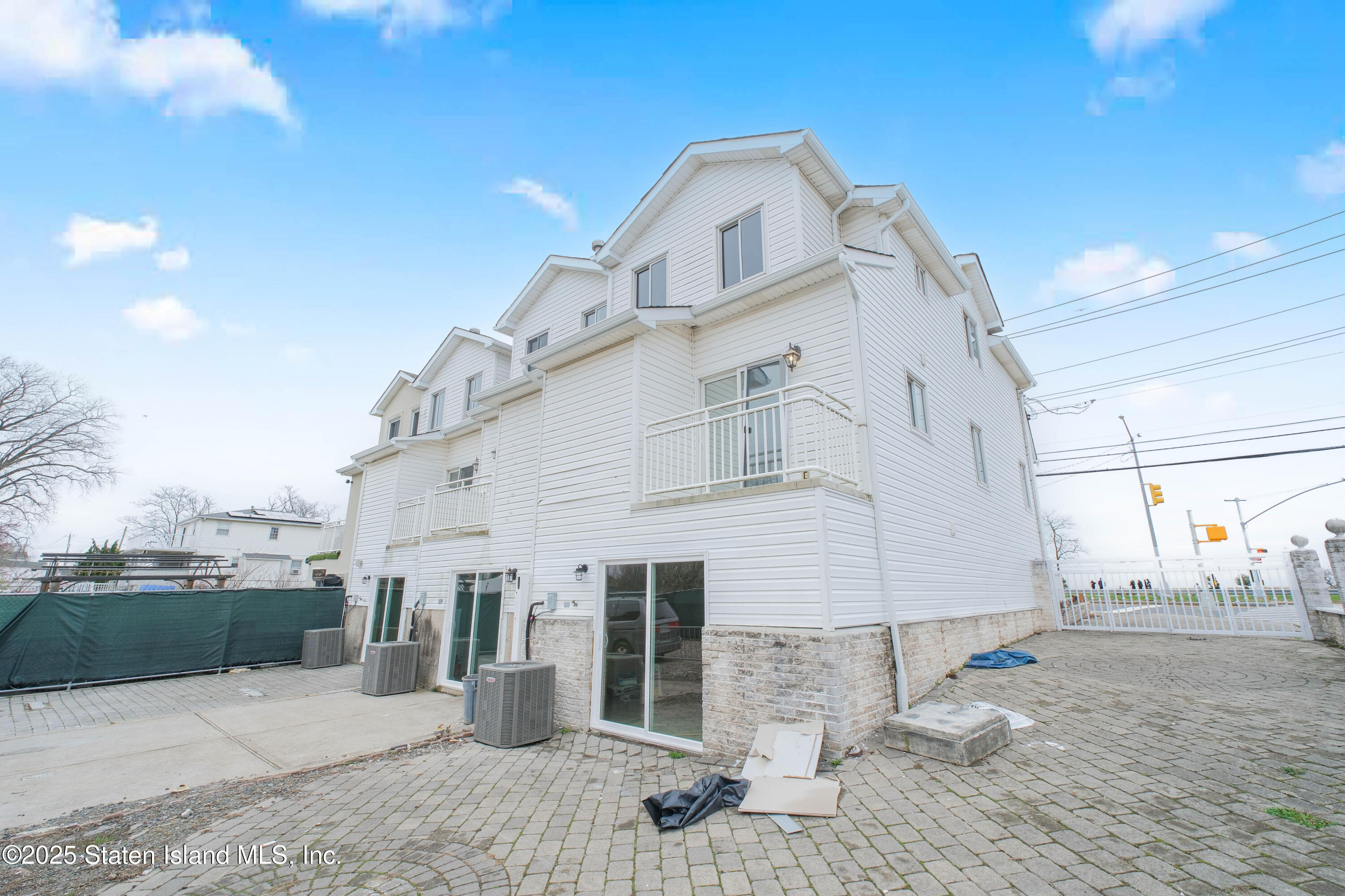799 Father Capodanno Boulevard, Staten Island, New York image 4