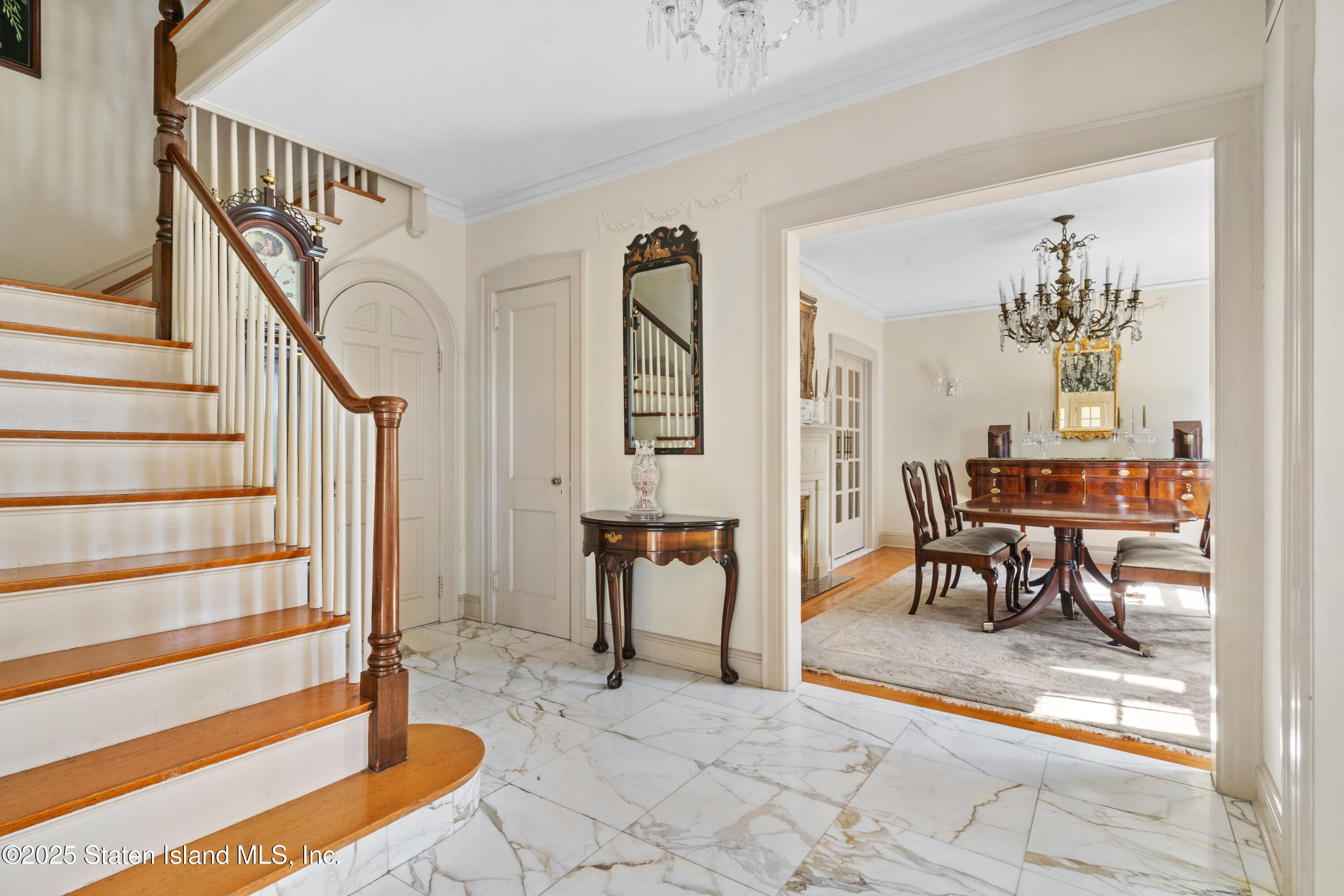 8 Circle Road, Staten Island, New York image 7