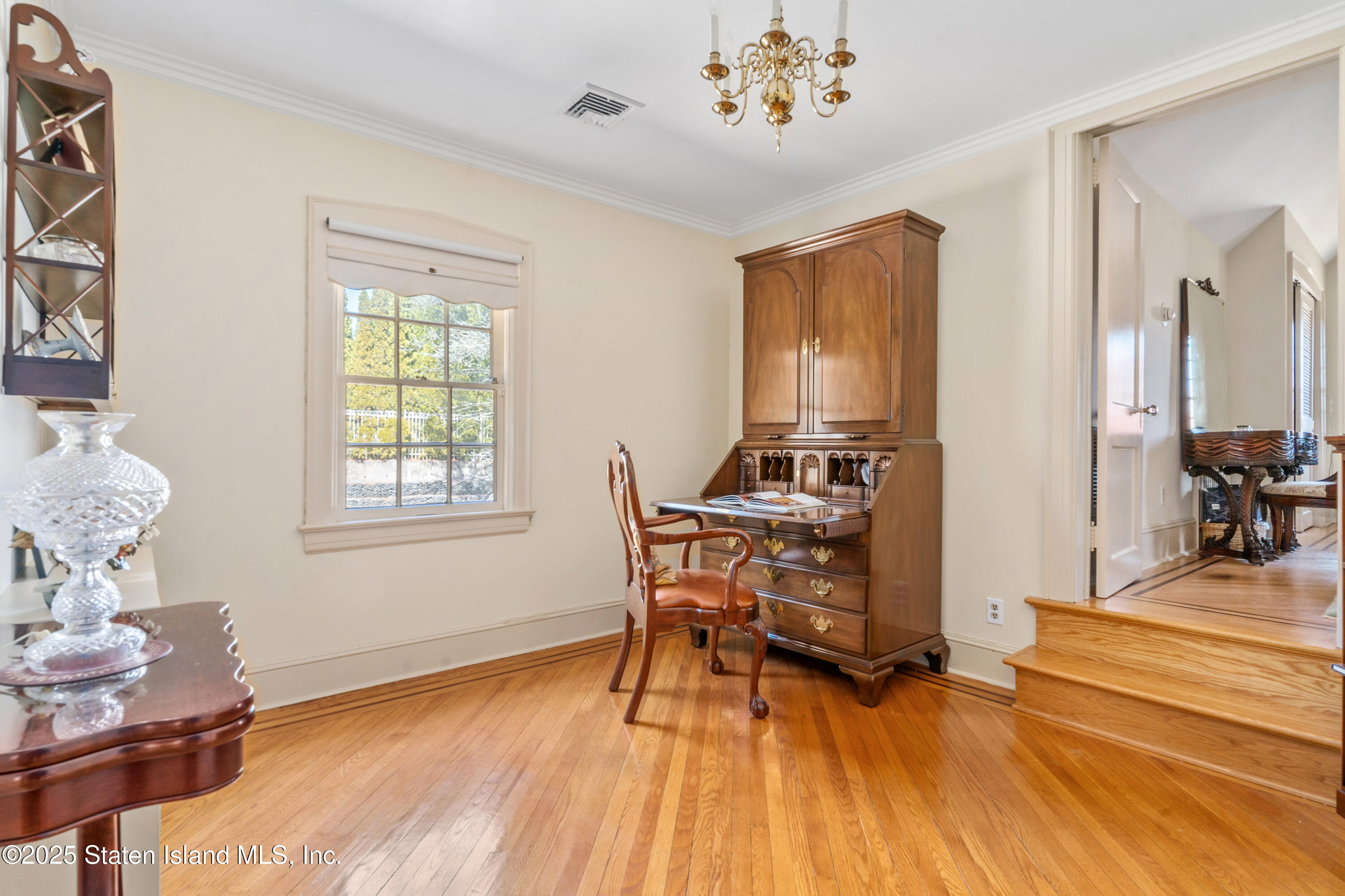 8 Circle Road, Staten Island, New York image 17