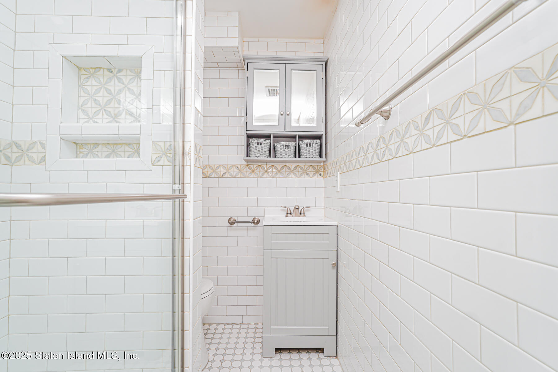 374 Tysens Lane, Staten Island, New York image 31