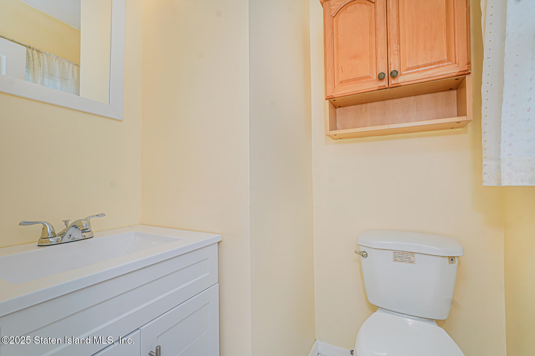 374 Tysens Lane, Staten Island, New York image 14