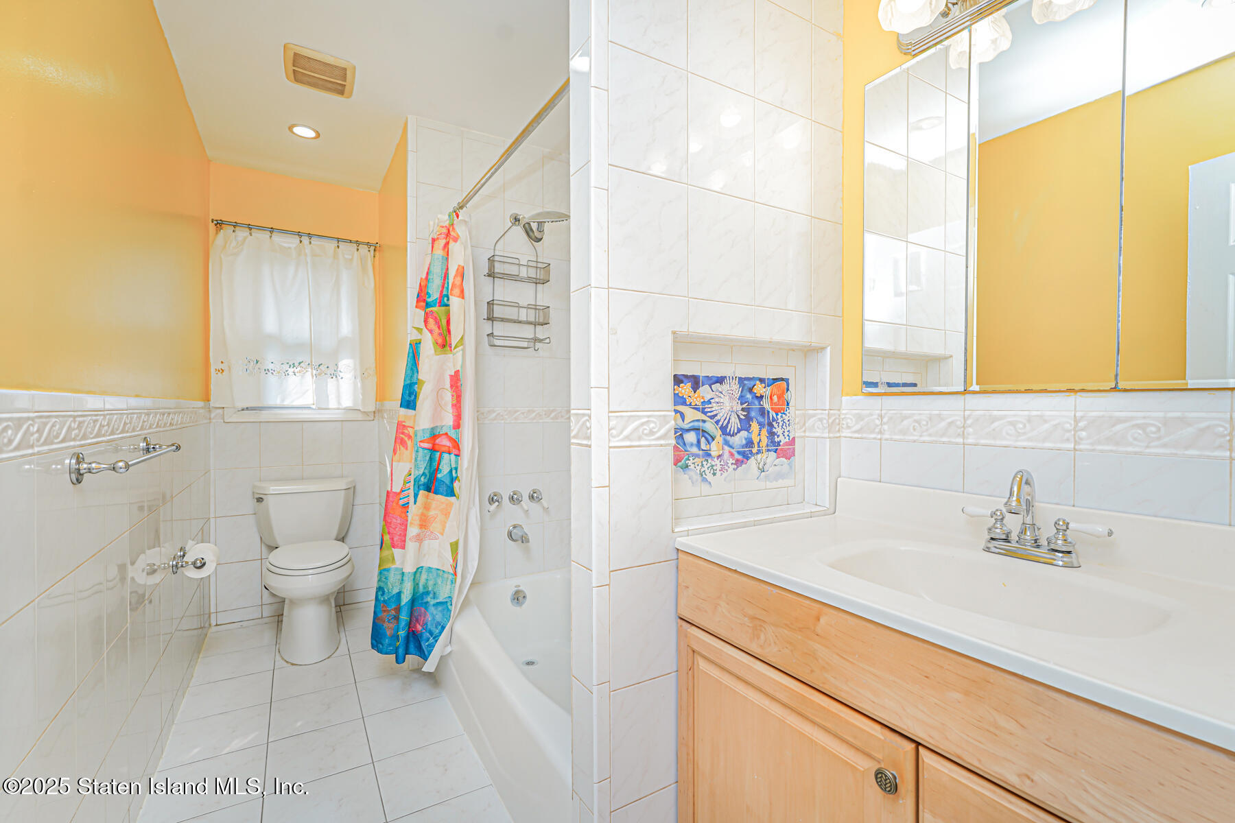 374 Tysens Lane, Staten Island, New York image 22
