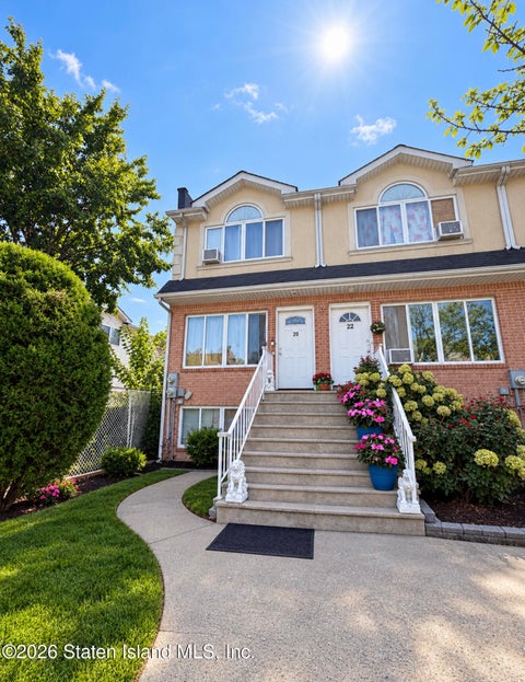 Multifamily For Sale - 20 Mitchel Lane<br/> Richmond County, Staten Island, NY 10302