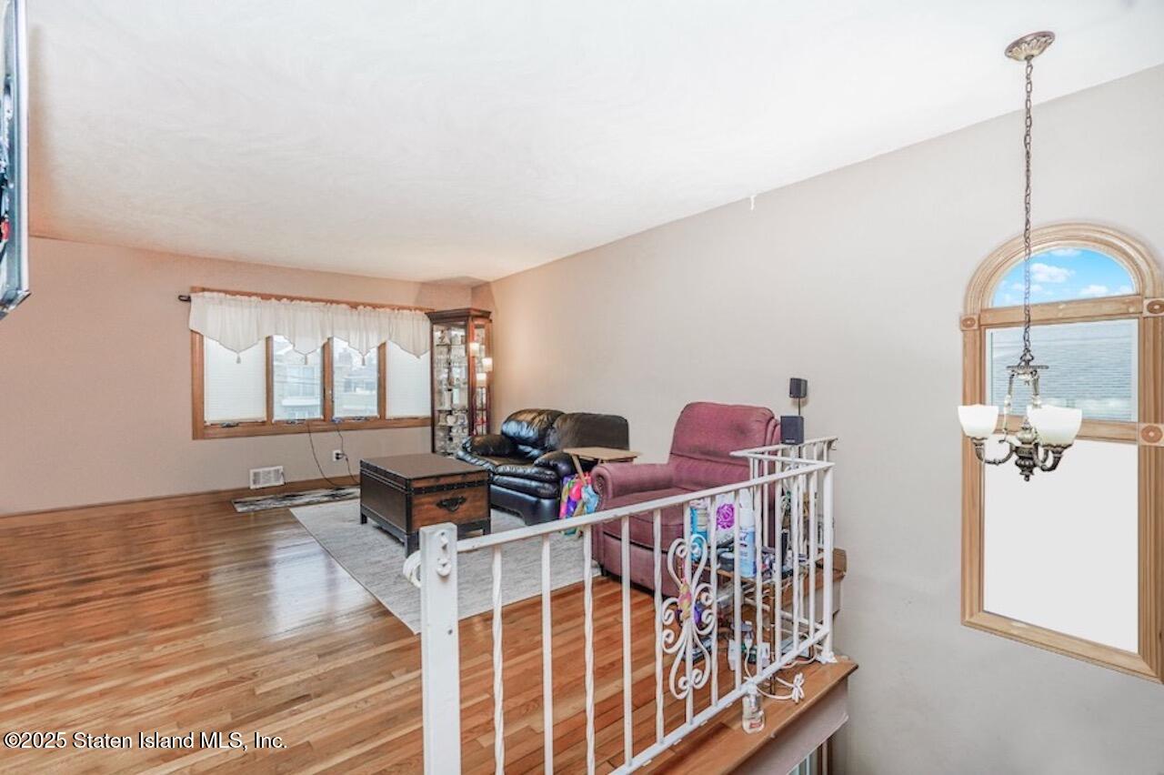 38 Case Avenue, Staten Island, New York image 5