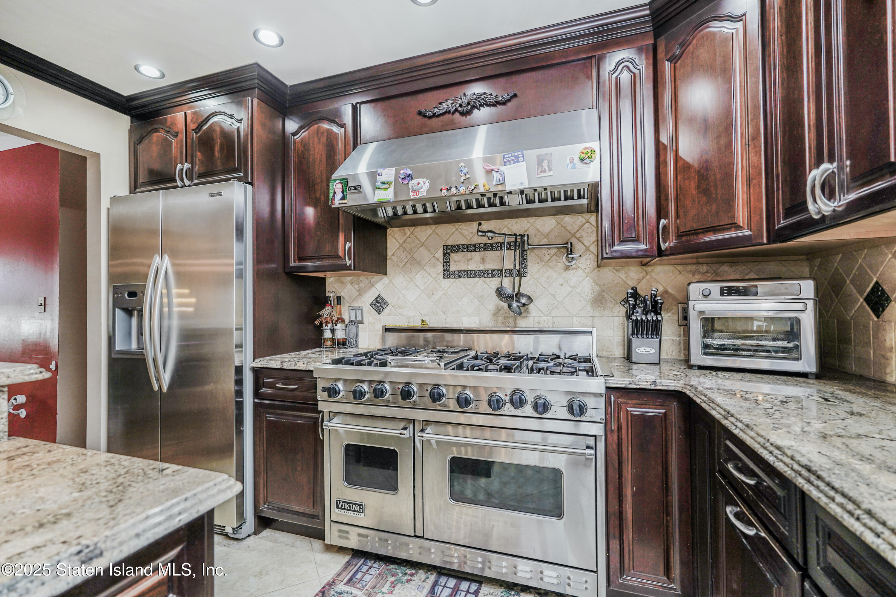 38 Case Avenue, Staten Island, New York image 15