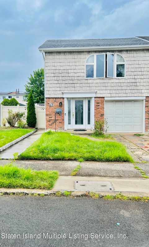 Photo of 89 Ladd Avenue, Staten Island, NY 10312 (MLS # 1163697)
