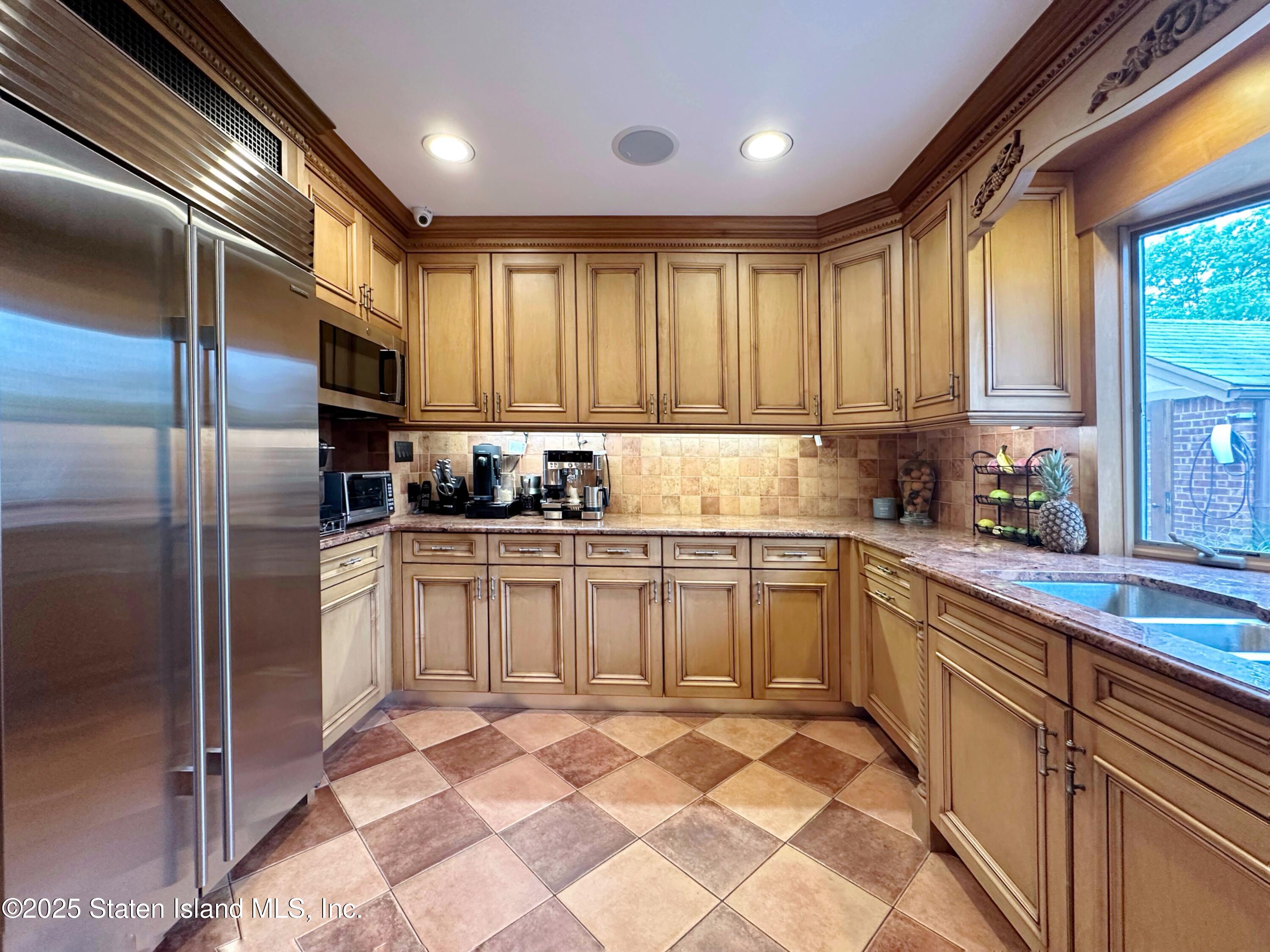 50-36 212nd Street, Queens, New York image 23