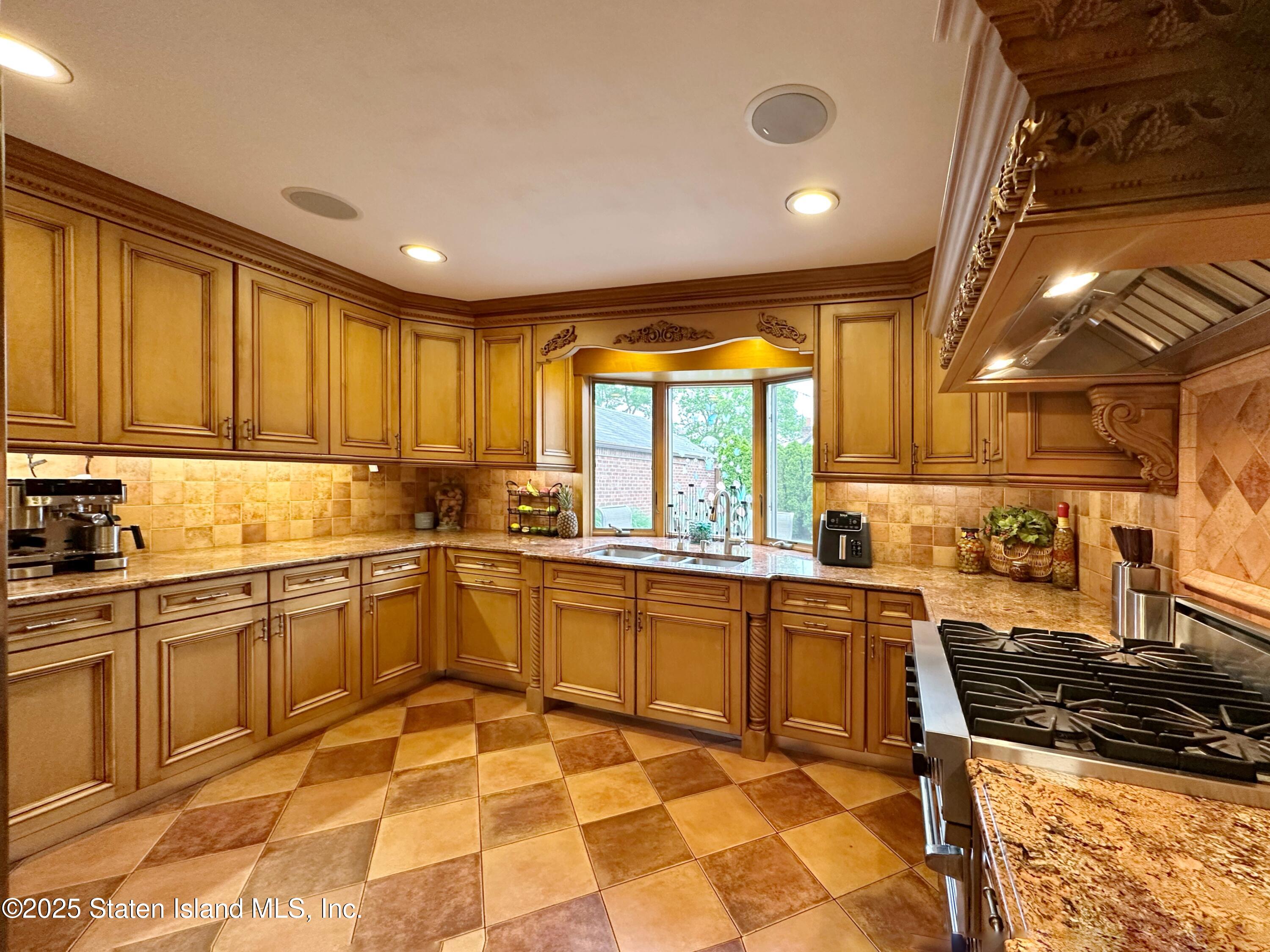 50-36 212nd Street, Queens, New York image 22