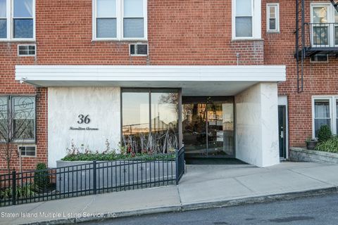 Photo of 36 Hamilton Avenue #1g, Staten Island, NY 10301 (MLS # 1159208)