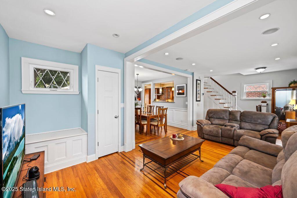 575 Bement Avenue, Staten Island, New York image 8