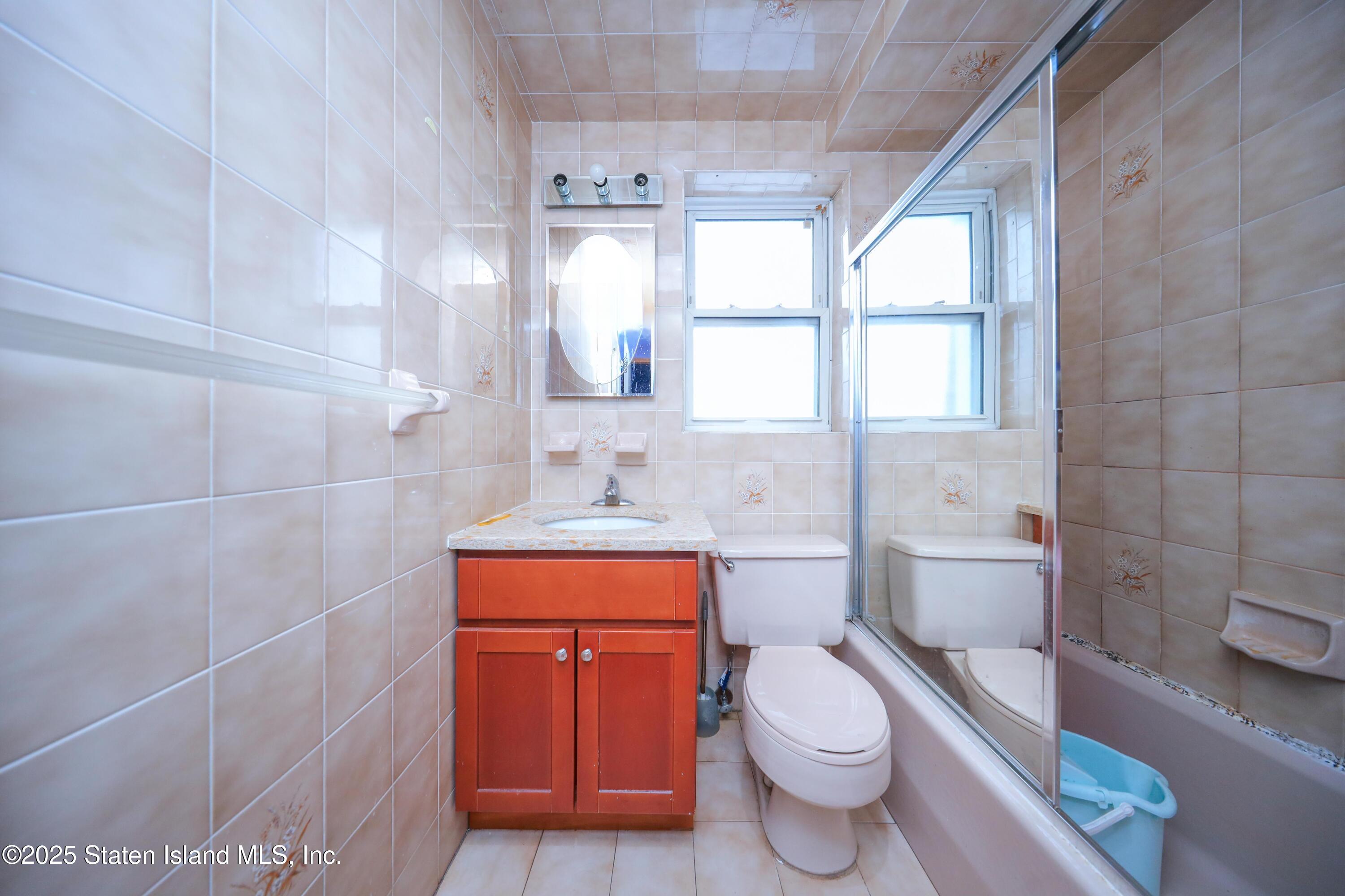1634 73rd Street, Brooklyn, New York image 11