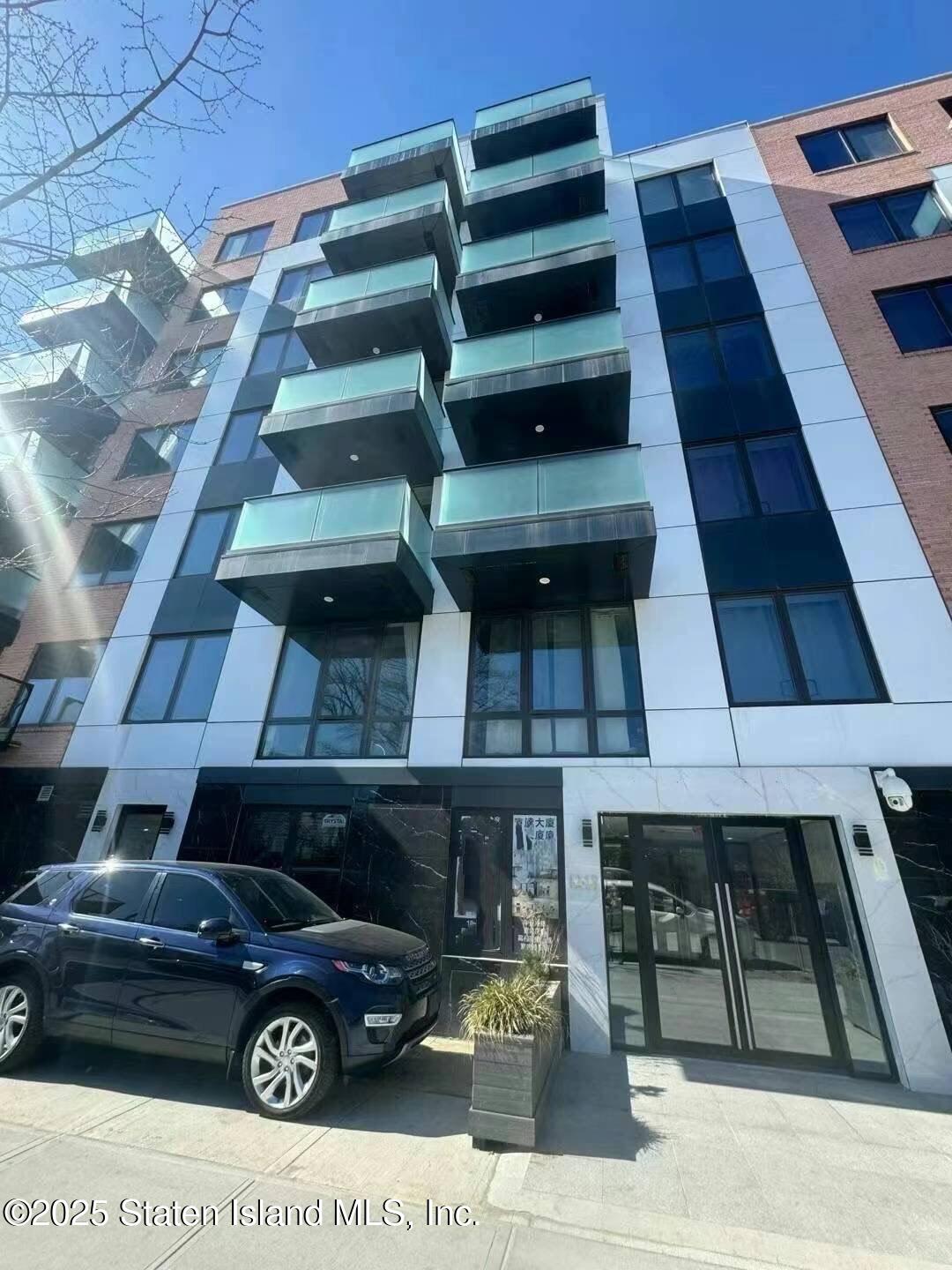 42-18 147th Street #3B, Queens, New York image 1