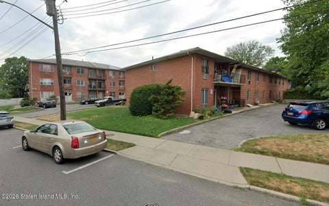 Multifamily For Sale - 40-52 W Willow Road #1<br/> Staten Island, NY 10303