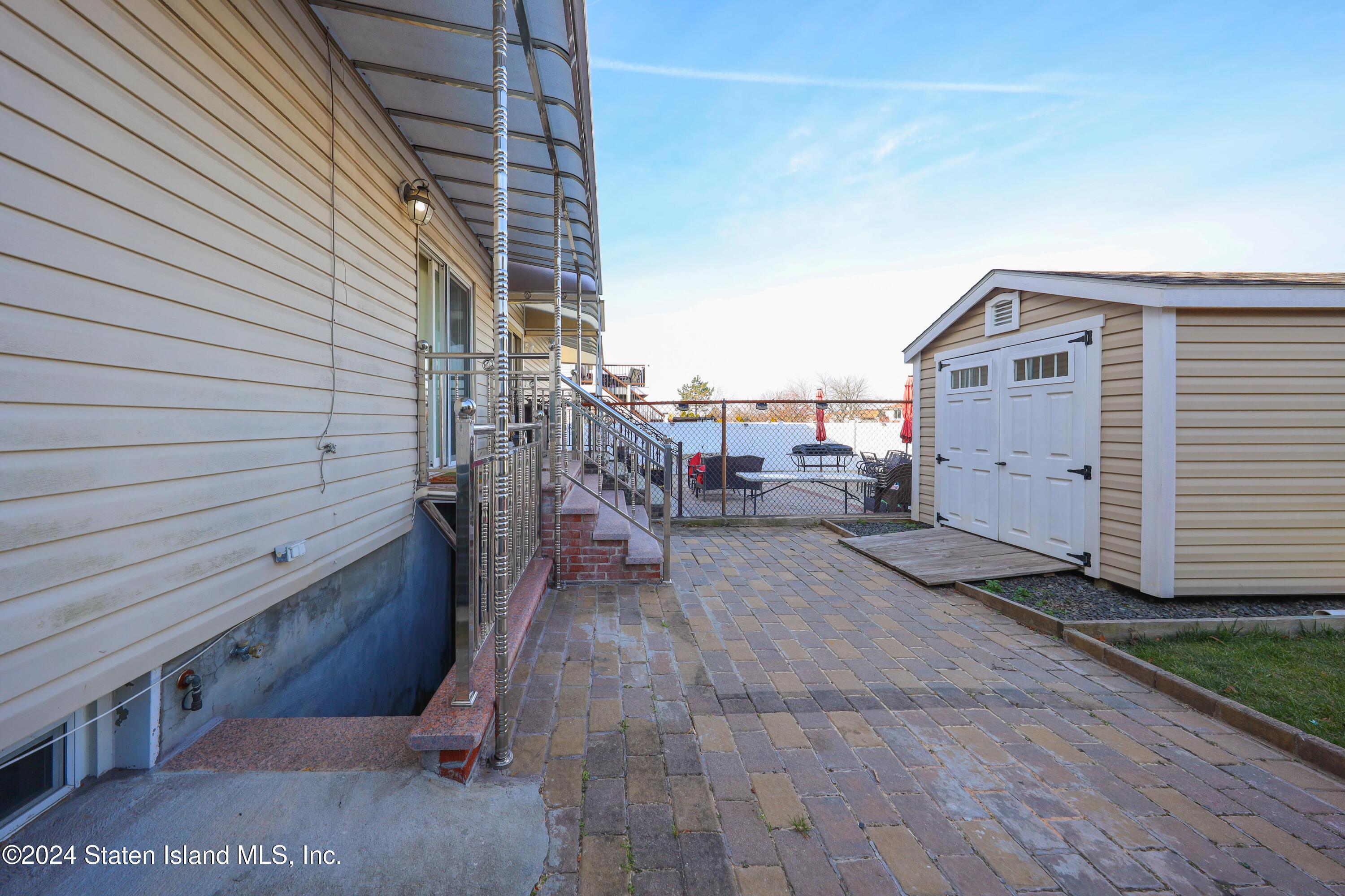 459 Klondike Avenue, Staten Island, New York image 33