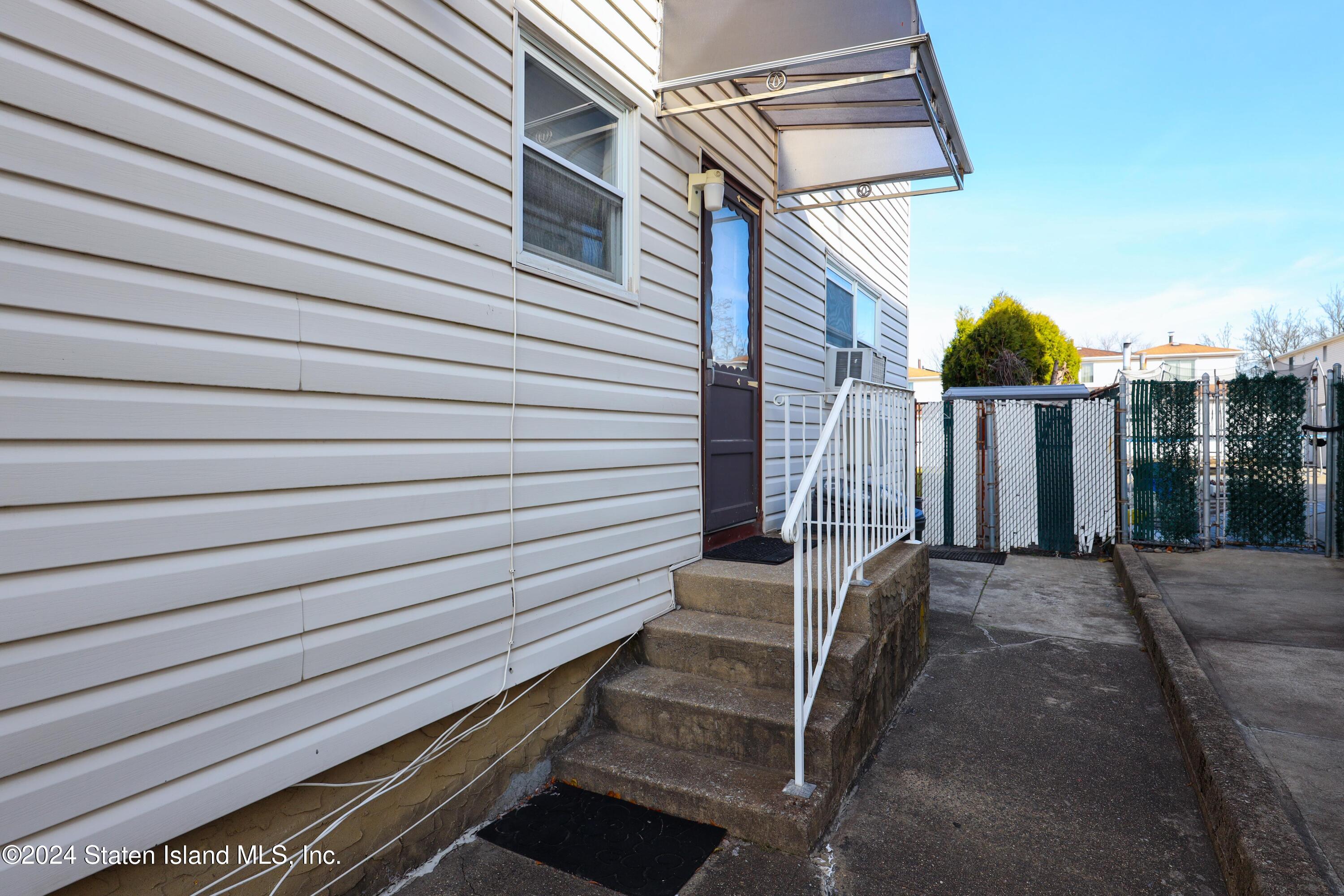 459 Klondike Avenue, Staten Island, New York image 26