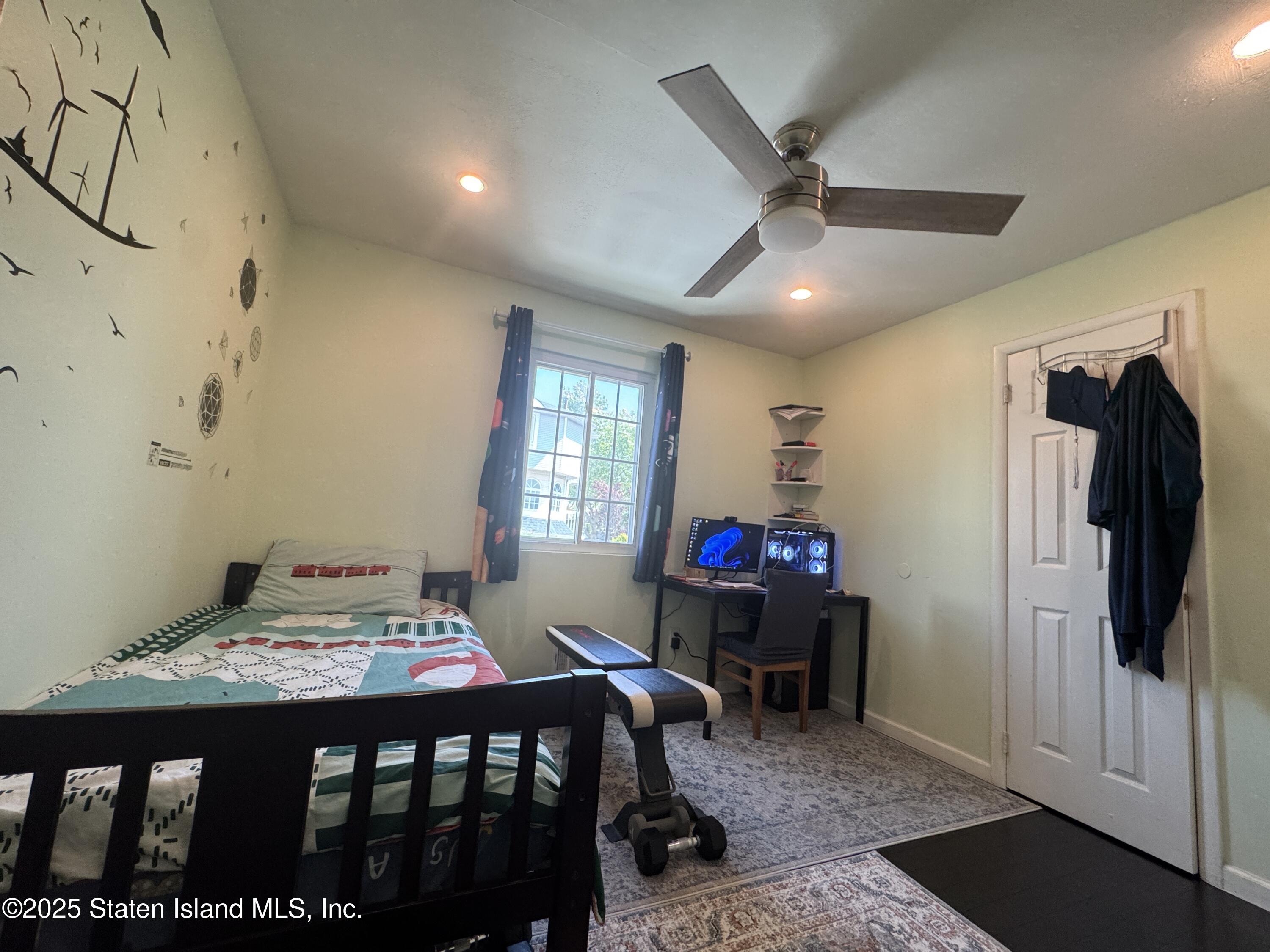 61 Country Drive, Staten Island, New York image 19