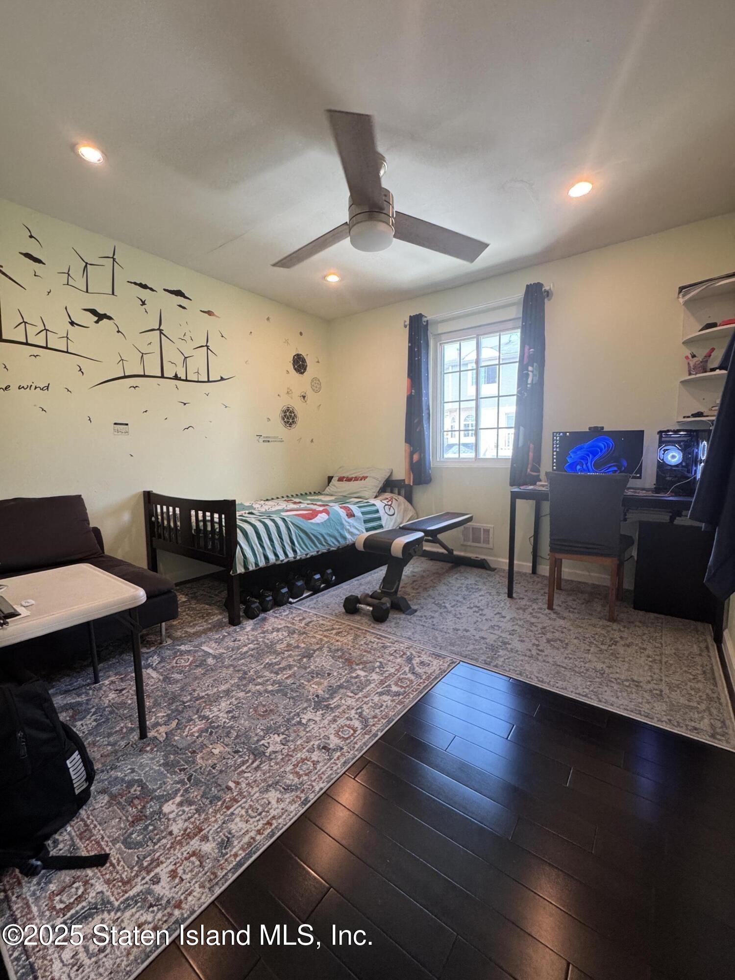 61 Country Drive, Staten Island, New York image 18