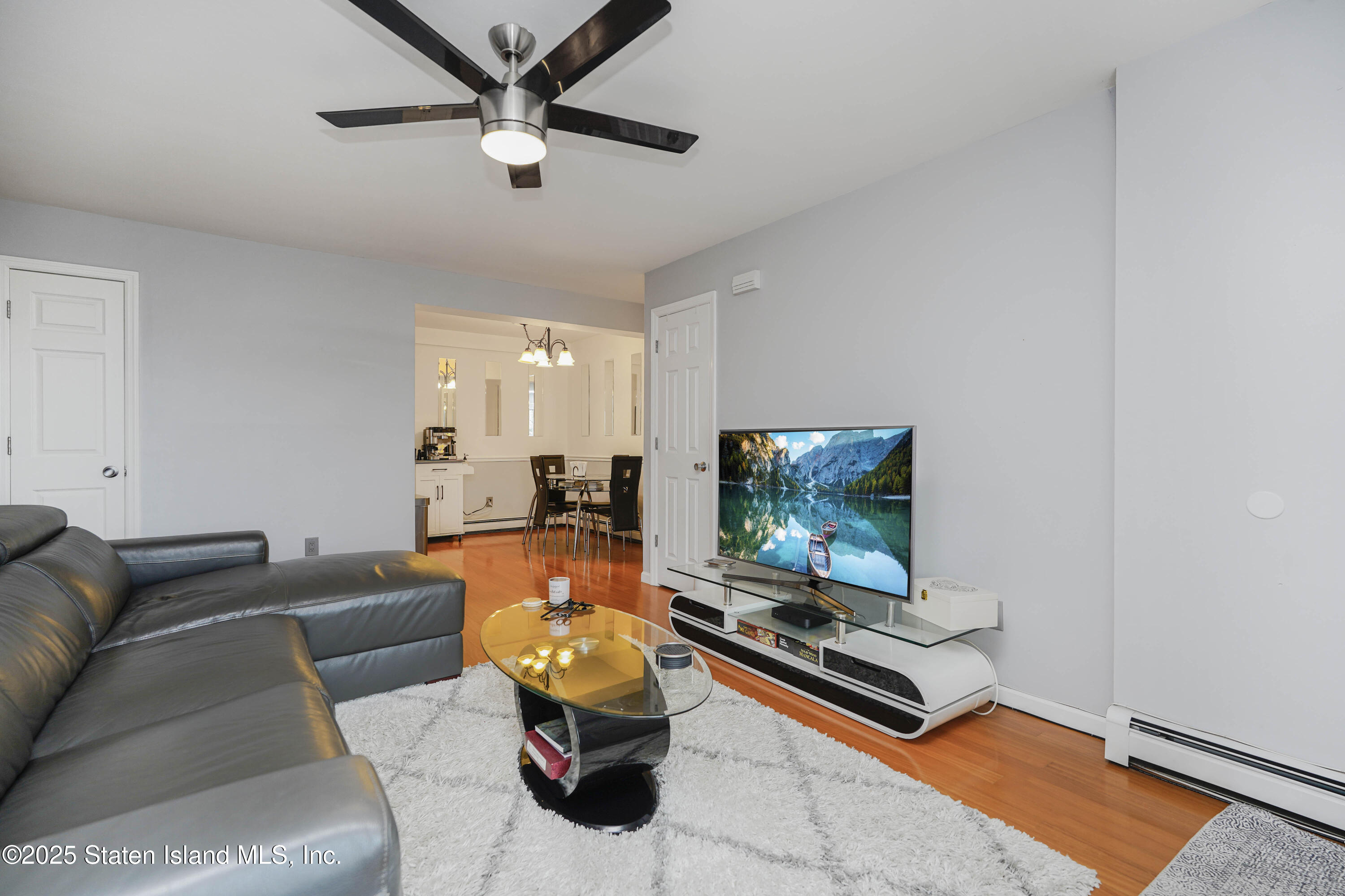 72 Lamped Loop, Staten Island, New York image 4