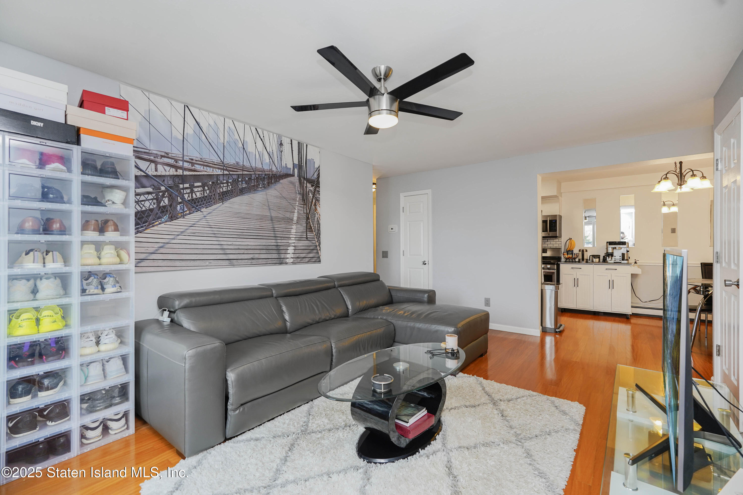 72 Lamped Loop, Staten Island, New York image 3
