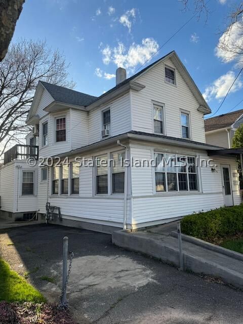 Photo of 16 Gansevoort Boulevard, Staten Island, NY 10314 (MLS # 2402076)