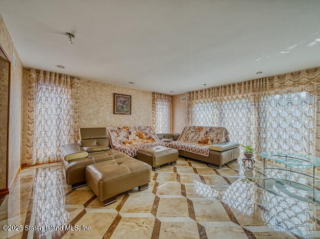 10 Arbutus Way, Staten Island, New York image 19