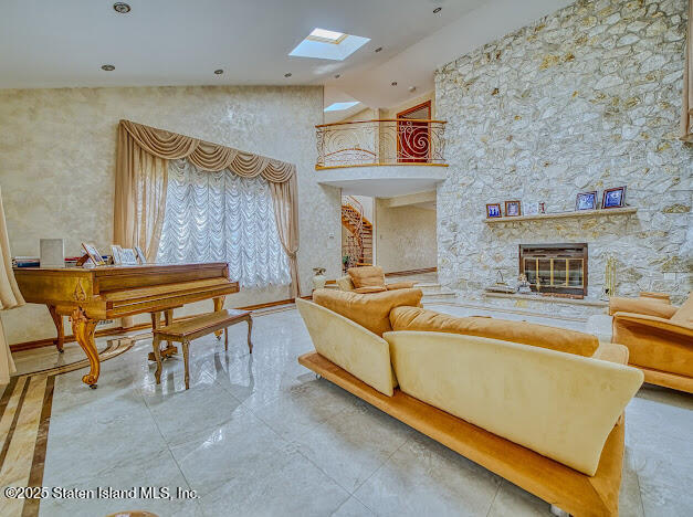 10 Arbutus Way, Staten Island, New York image 8