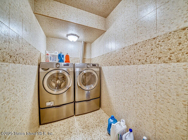 10 Arbutus Way, Staten Island, New York image 45