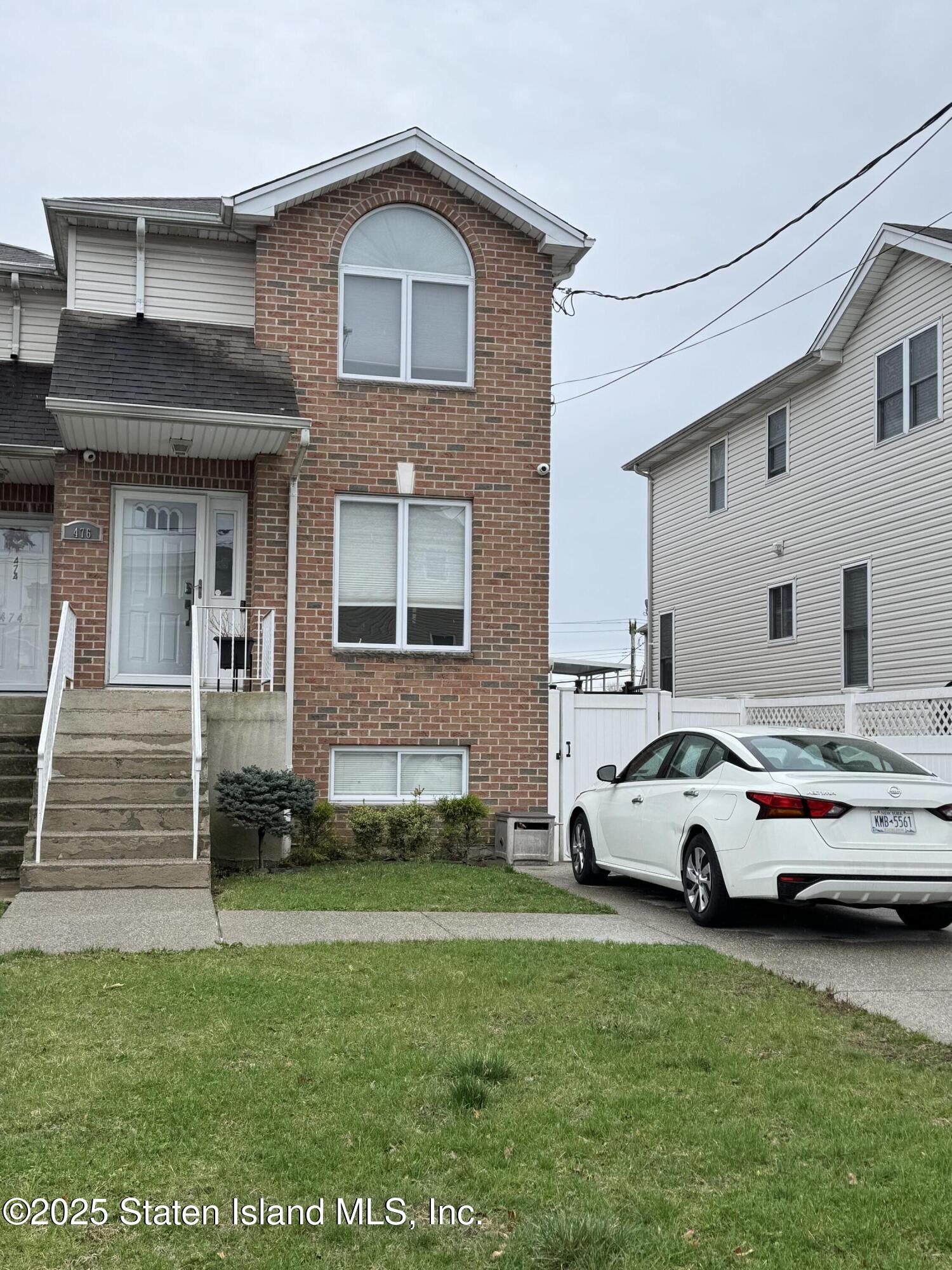476 Riga Street, Staten Island, New York image 1