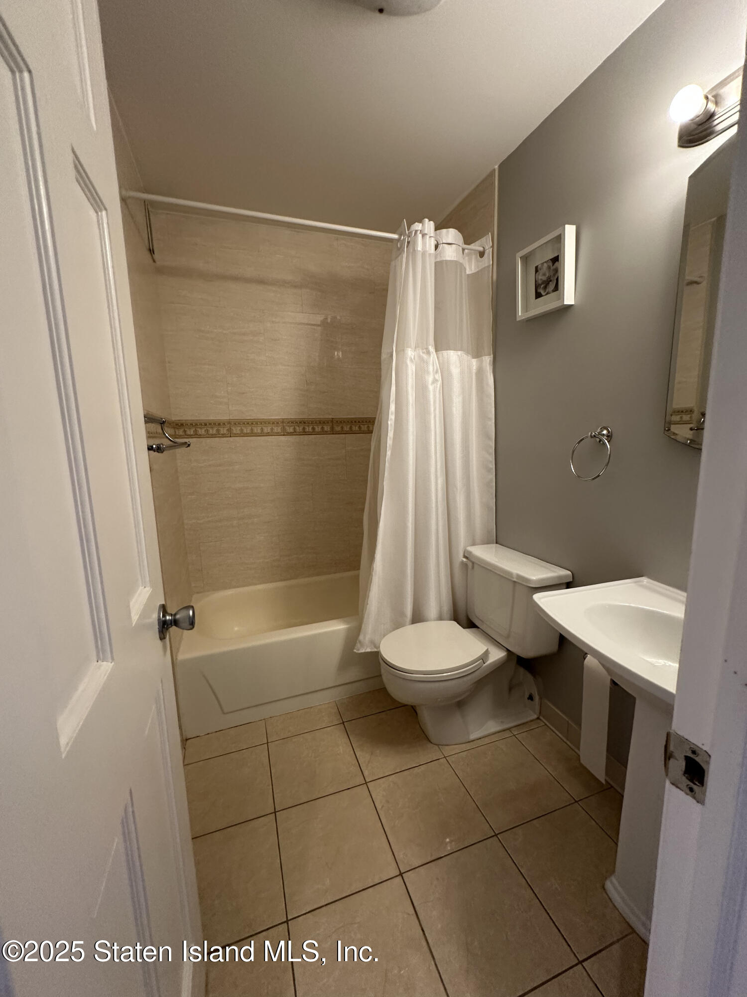87-30 62nd Avenue #5-E, Queens, New York image 5