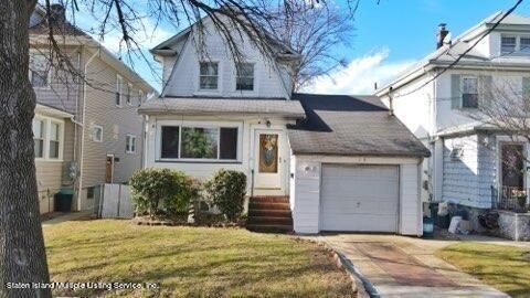 Photo of 10 La Grange Place, Staten Island, NY 10302 (MLS # 1159057)