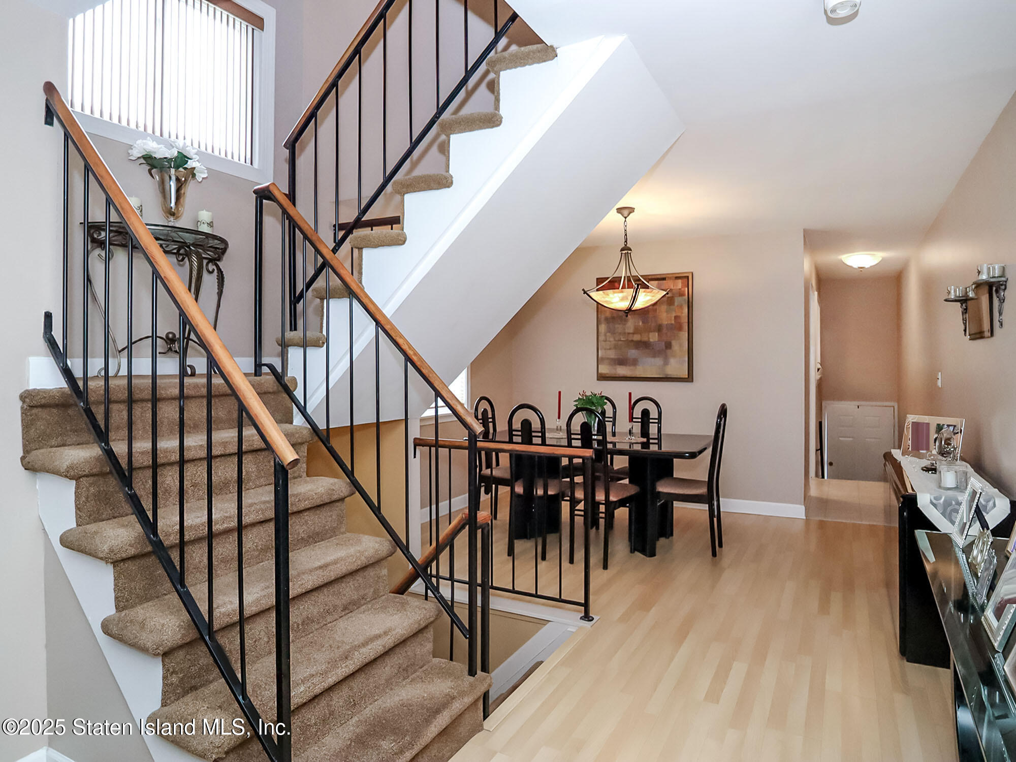 4 Russek Drive, Staten Island, New York image 11