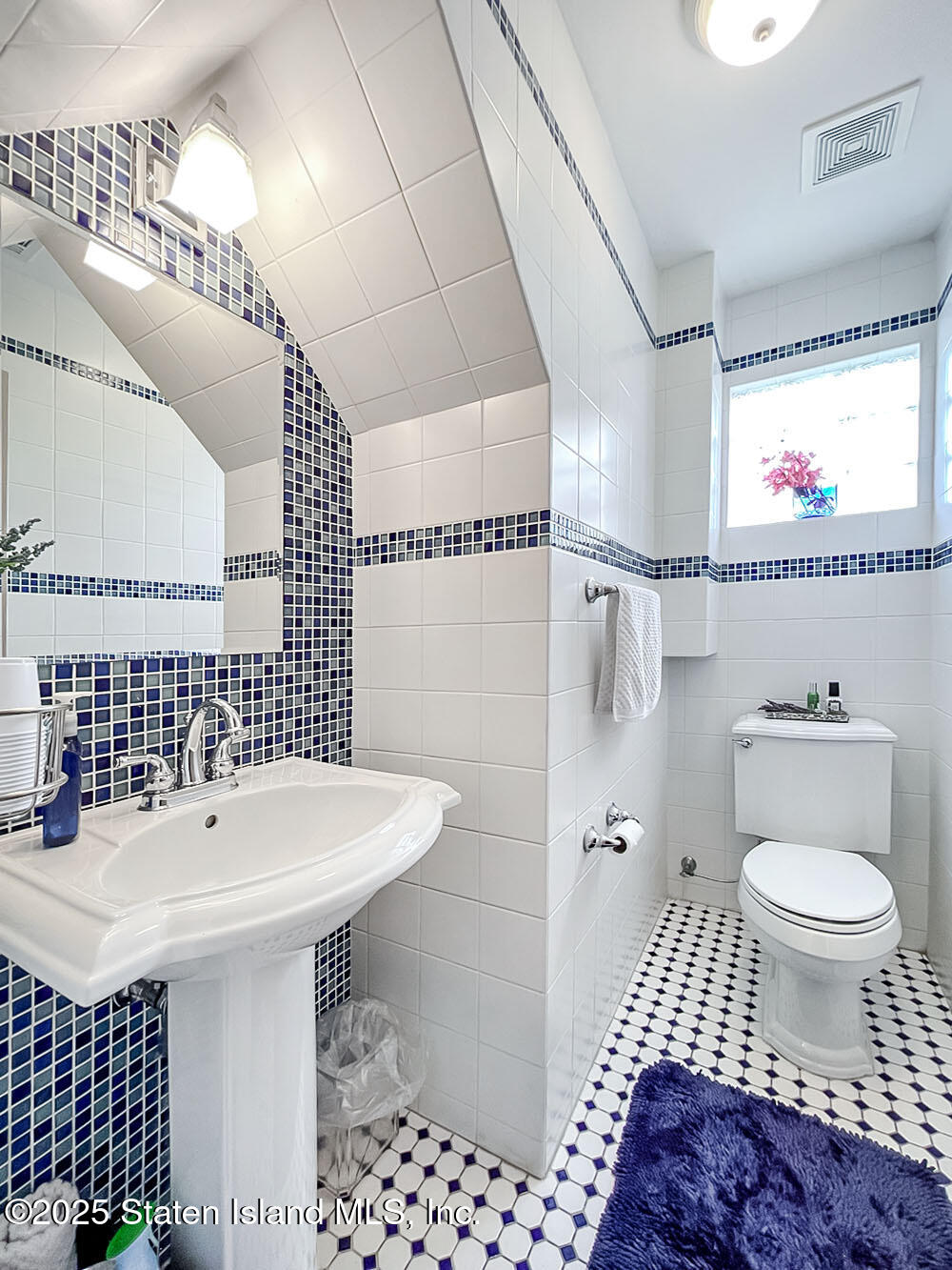 4 Russek Drive, Staten Island, New York image 23