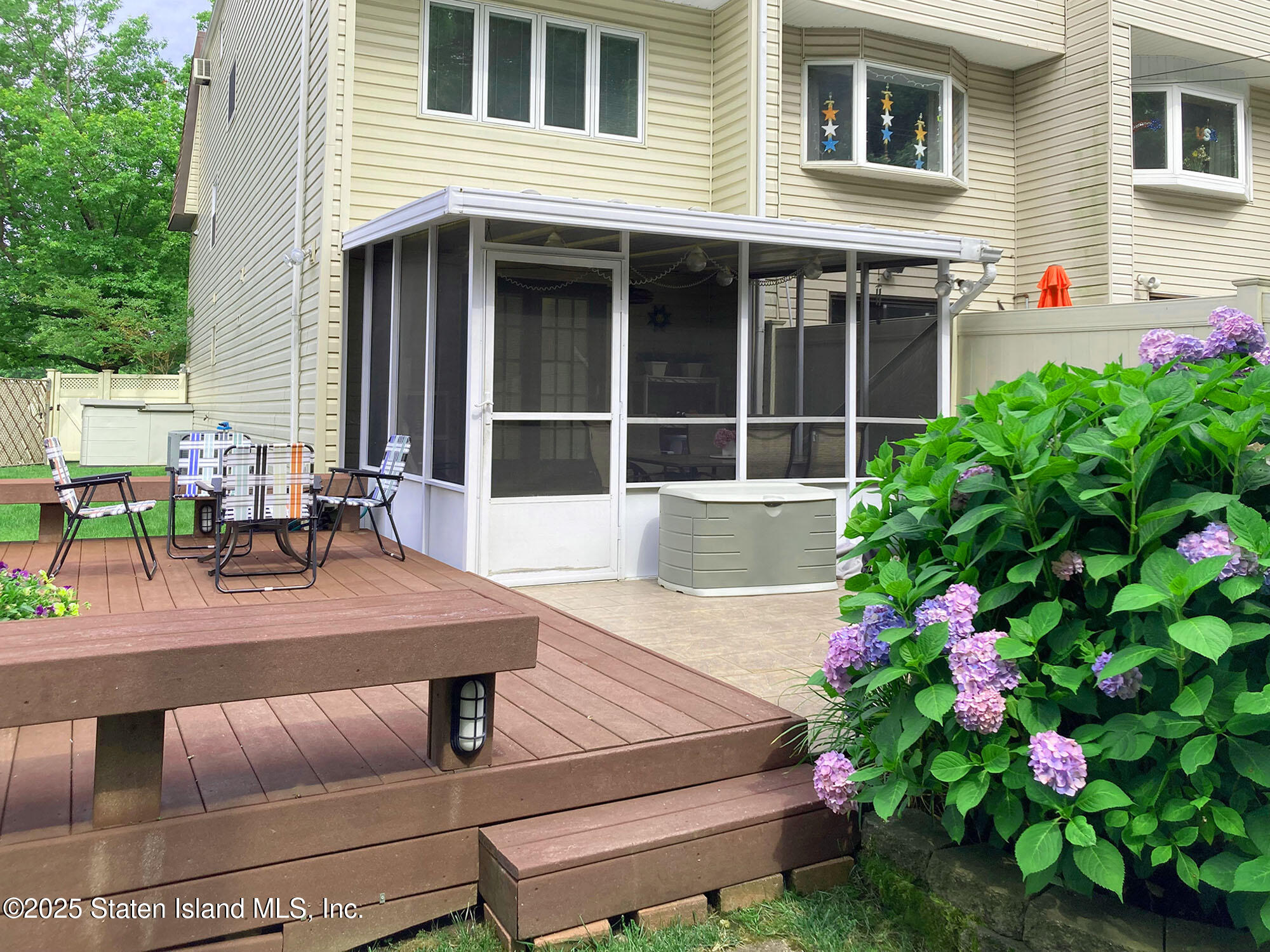 4 Russek Drive, Staten Island, New York image 27