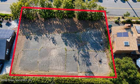 Photo of 282 Bard Avenue, Staten Island, NY 10310 (MLS # 2603920)