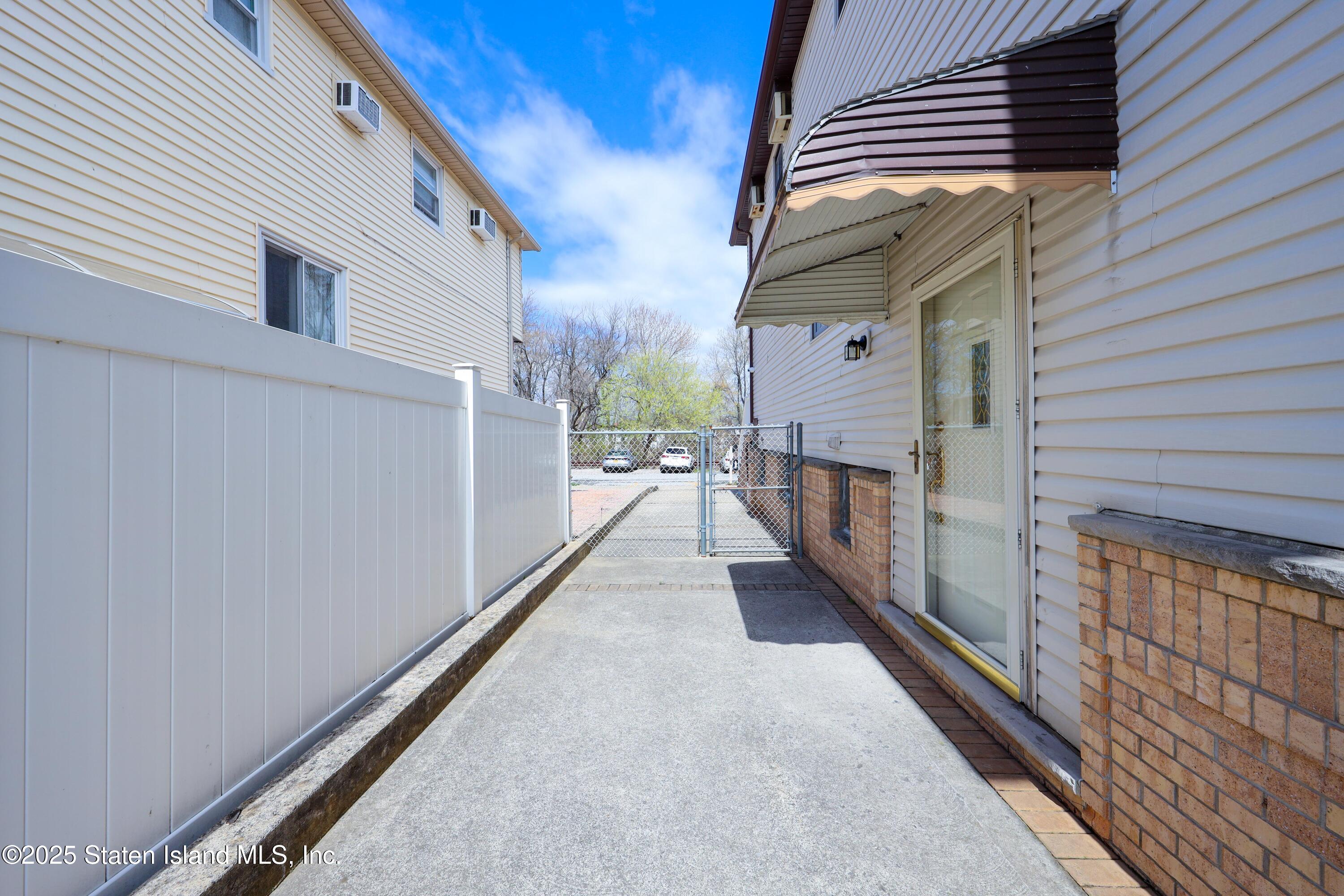 18 Rowan Avenue, Staten Island, New York image 22