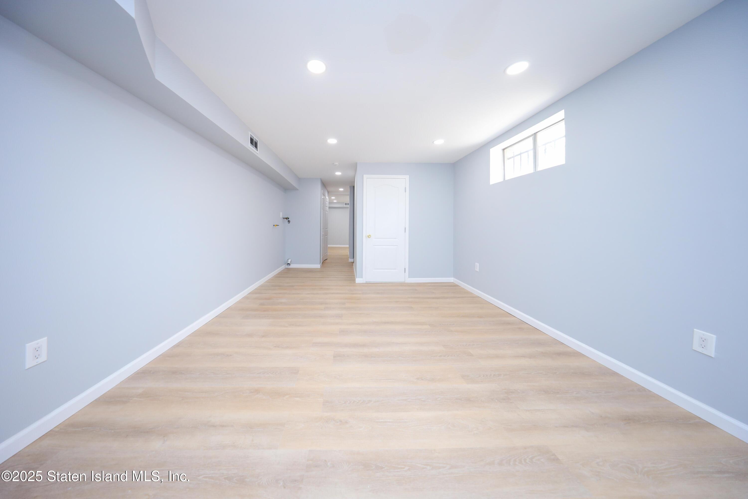 18 Rowan Avenue, Staten Island, New York image 10