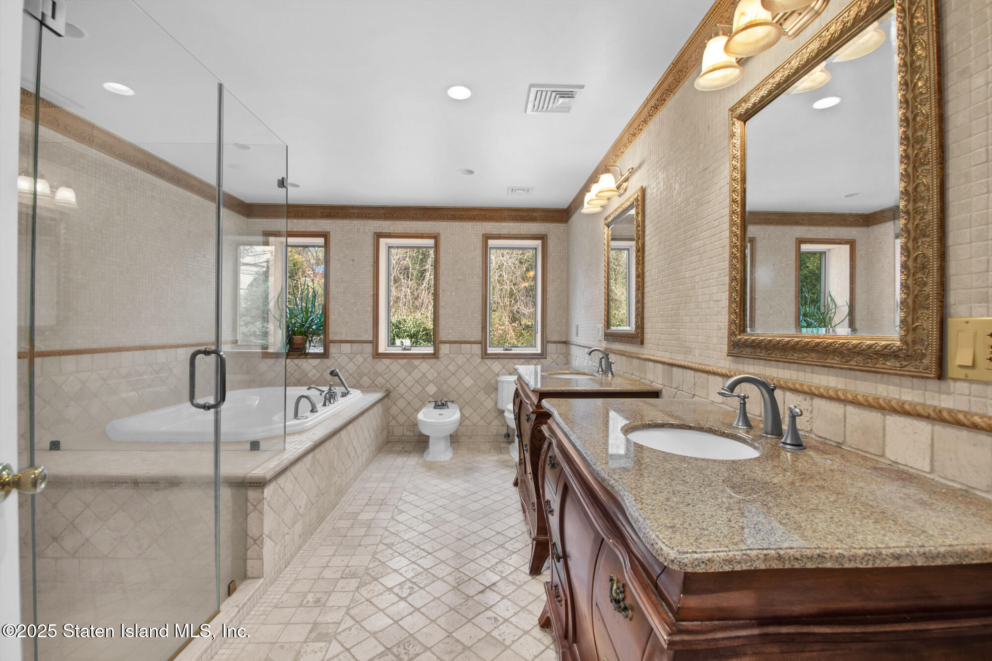68 Circle Road, Staten Island, New York image 17