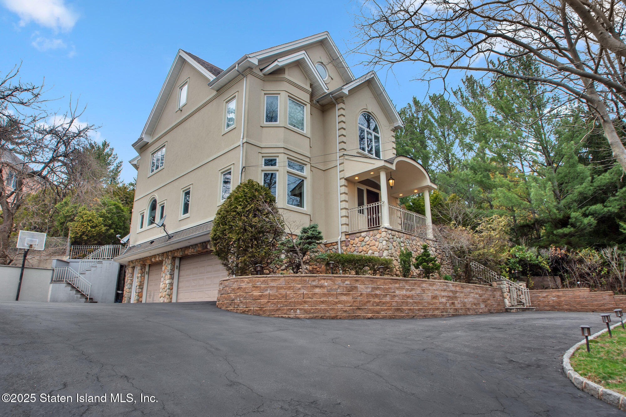 68 Circle Road, Staten Island, New York image 35