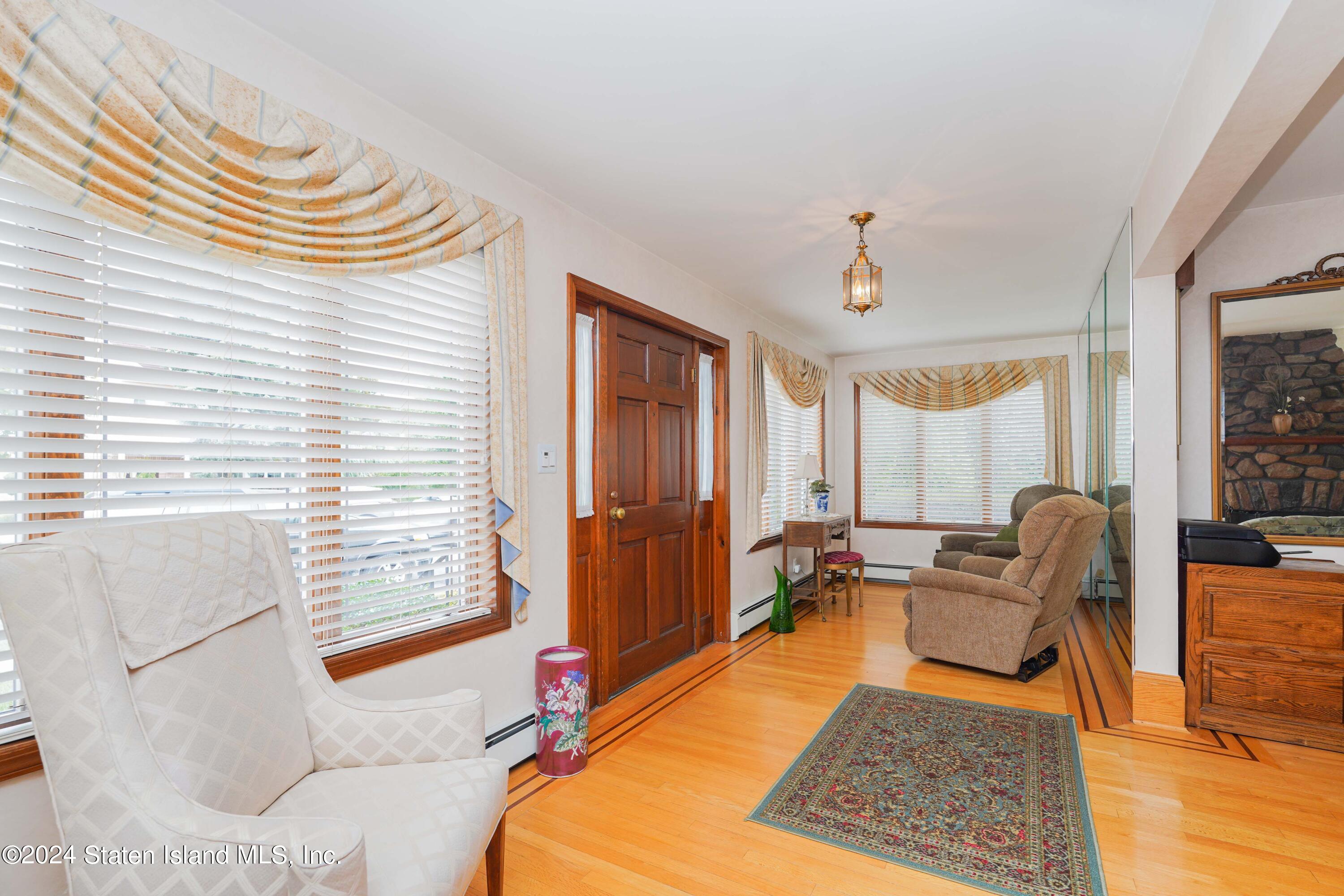 98 Windermere Road, Staten Island, New York image 3