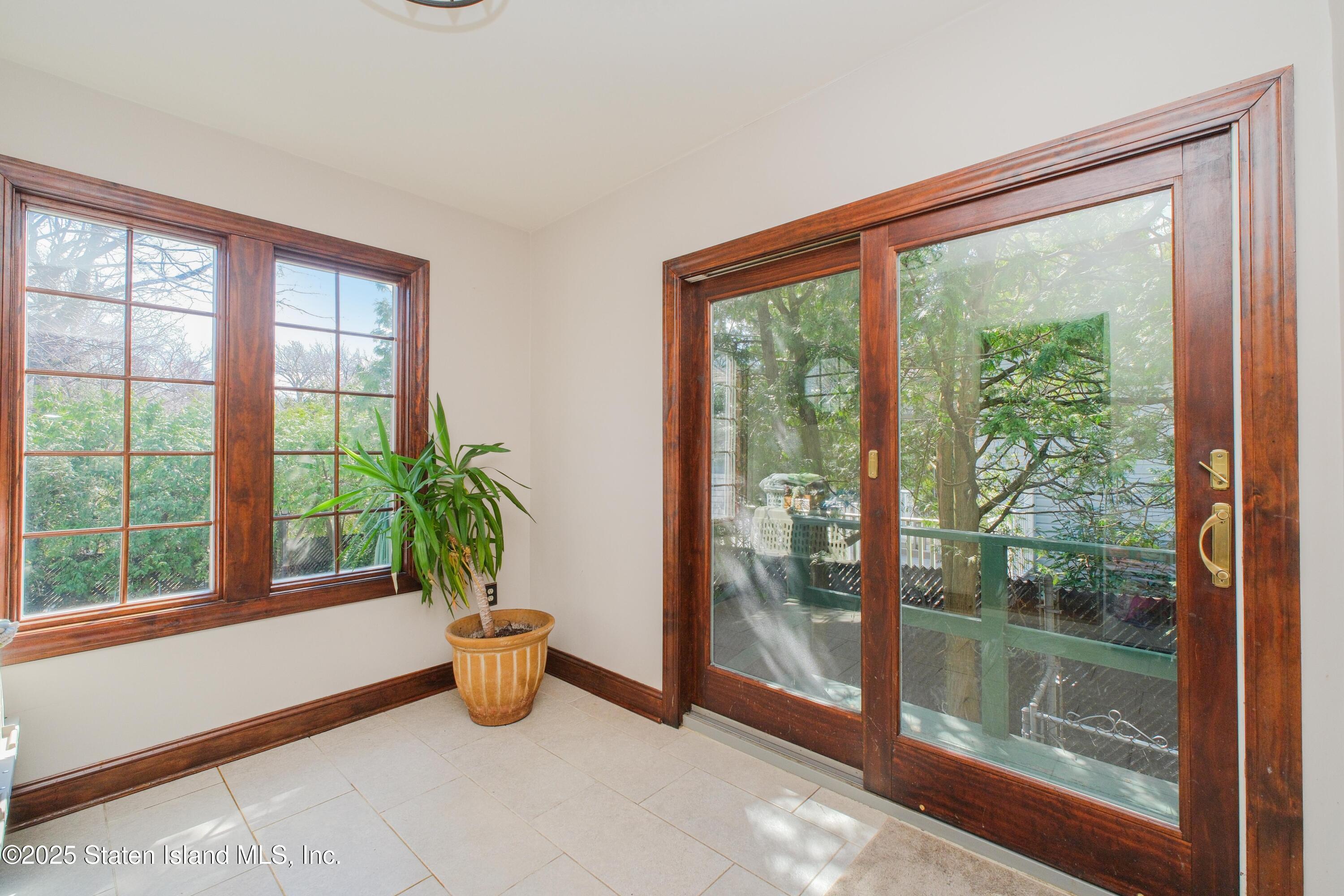 72 Theresa Place, Staten Island, New York image 10