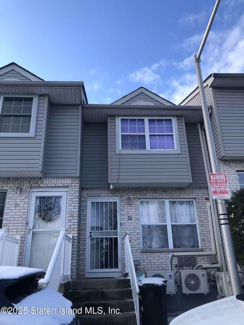 Photo of 22 Celebration Lane, Staten Island, NY 10304 (MLS # 2502982)